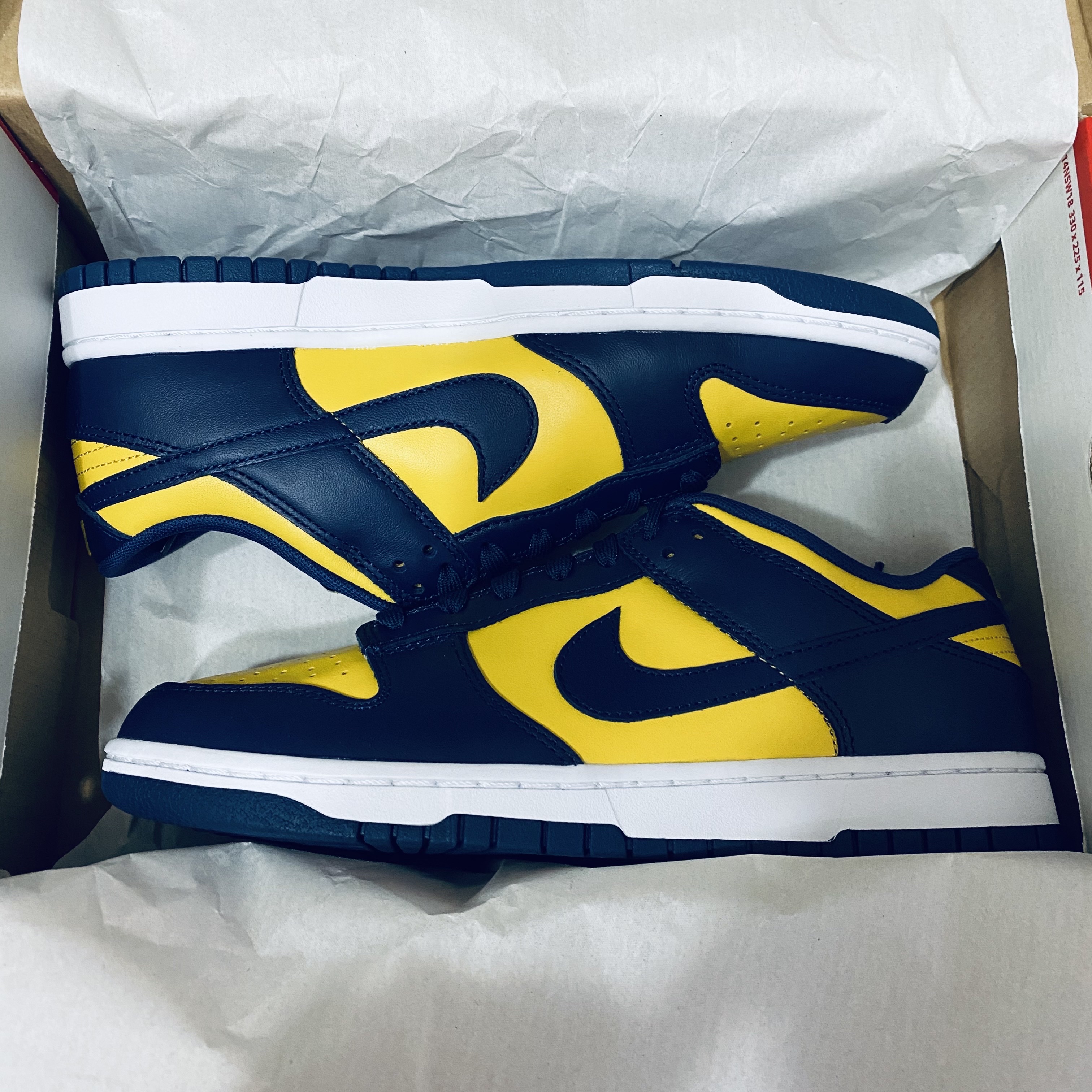 Nike Dunk Low Retro Varsity Maize 착용 스타일 - 1