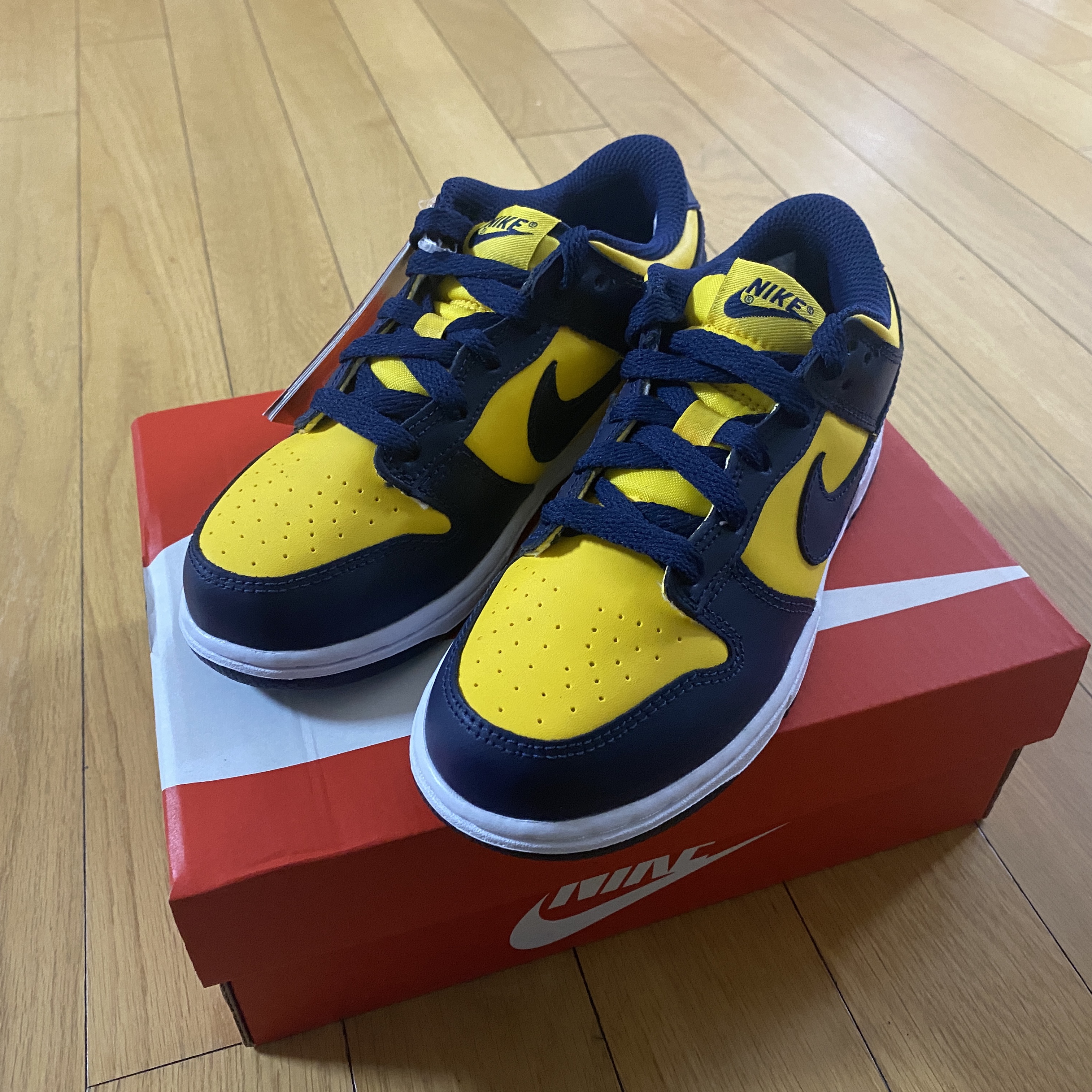 (PS) Nike Dunk Low Varsity Maize 착용 스타일 - 2
