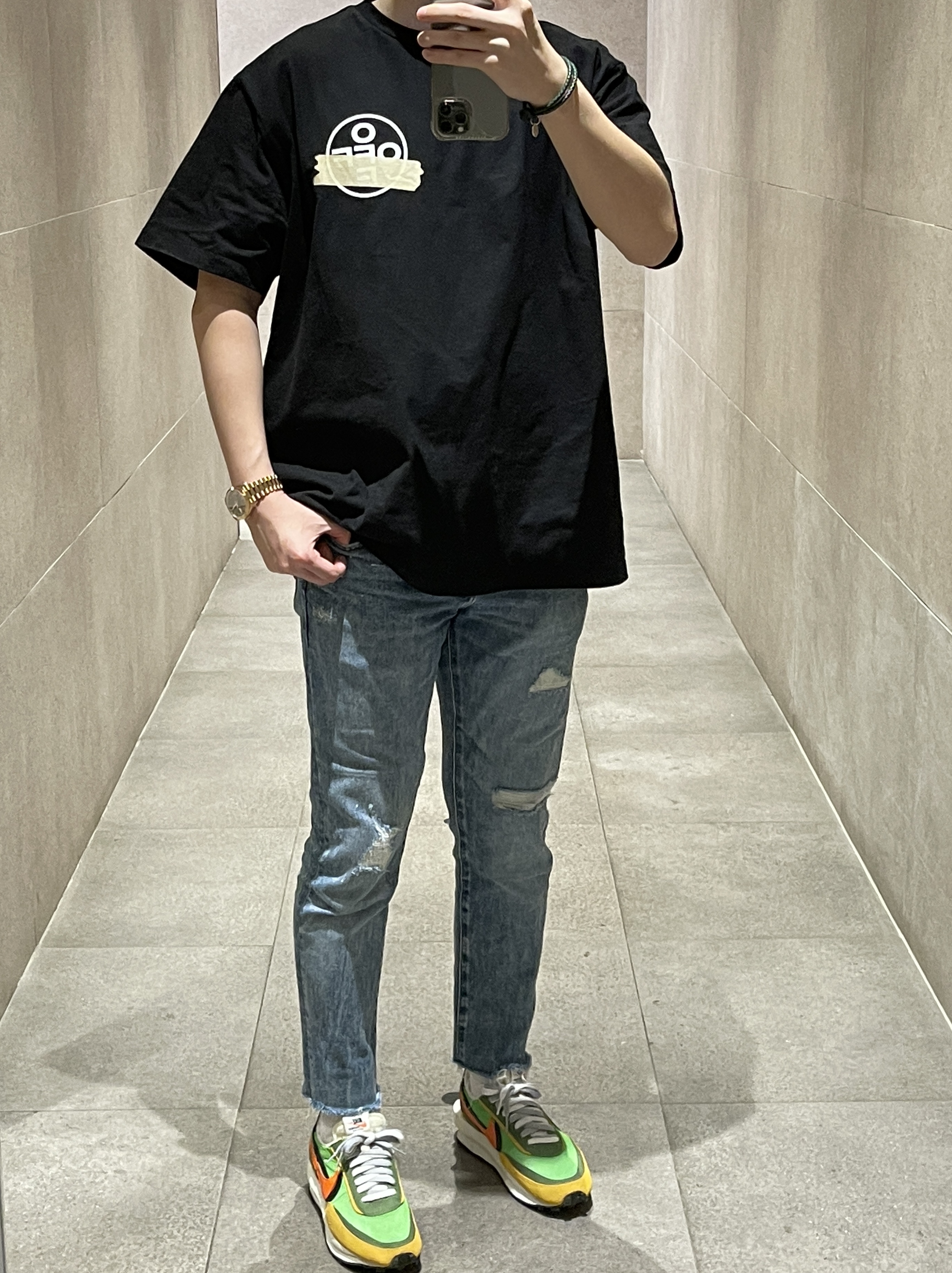 Nike x Sacai LDWaffle Green Multi 착용 스타일 - 1