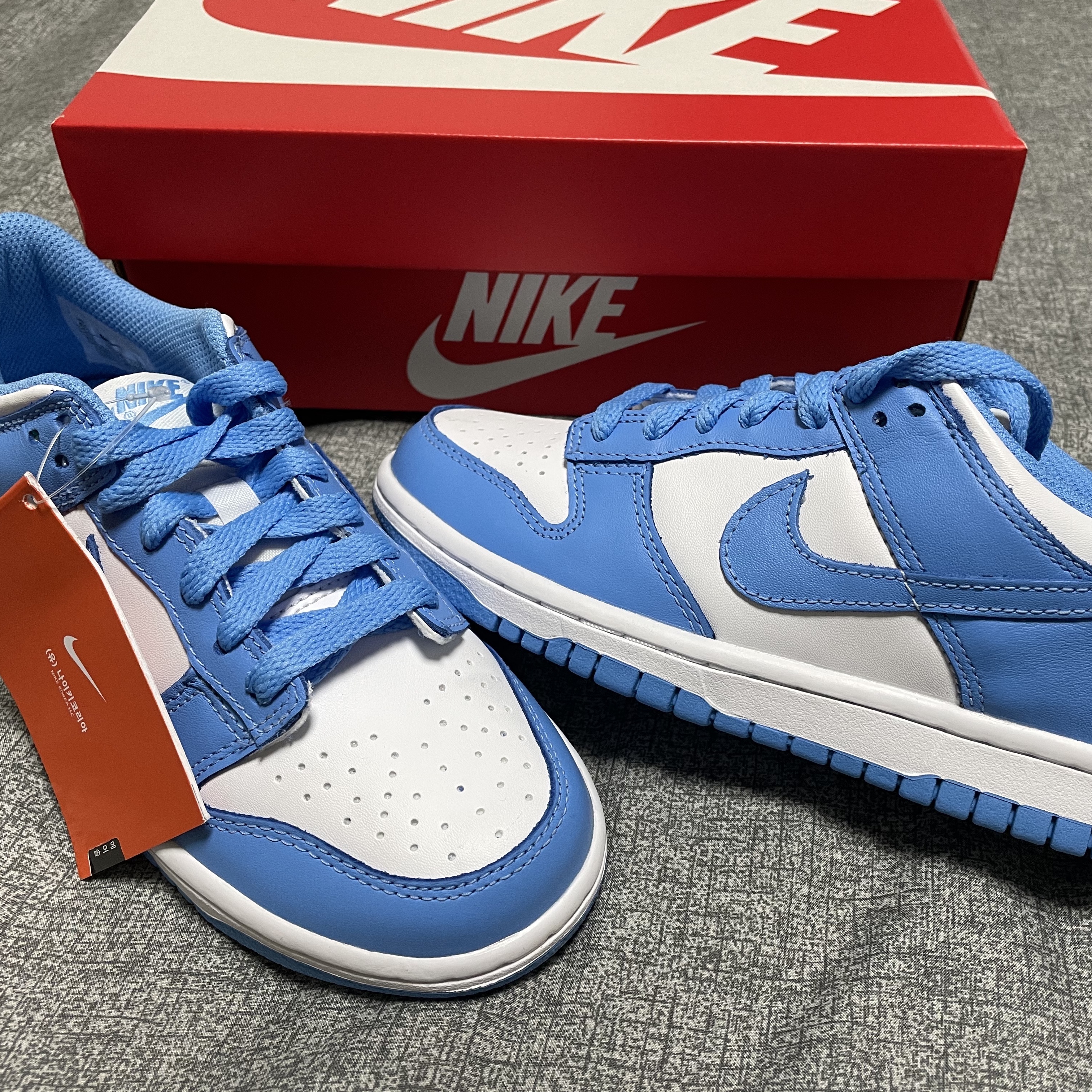 (GS) Nike Dunk Low University Blue 착용 스타일