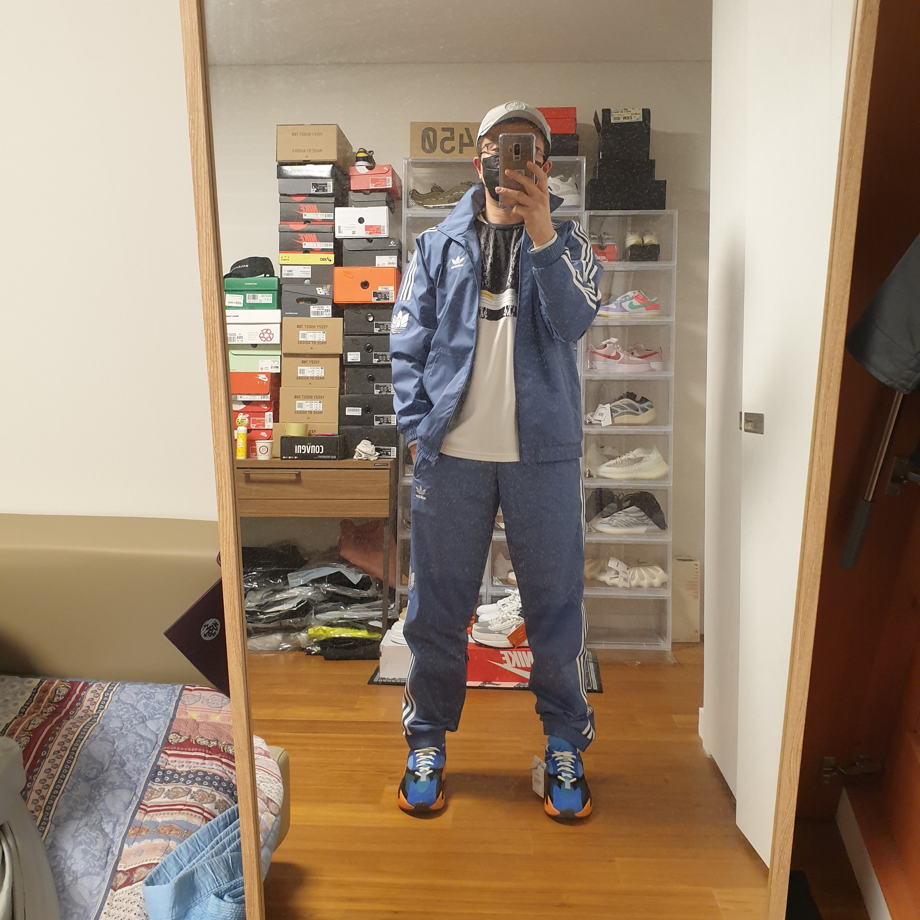 Nike x Cav Empt Long Sleeve Graphic Shirt Jersey, Adidas Yeezy Boost 700 Bright Blue 착용 스타일 - 2