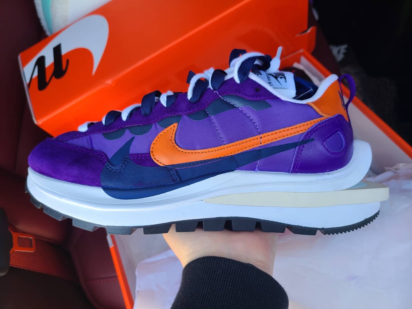 Nike x Sacai VaporWaffle Dark Iris 착용 스타일 - 1