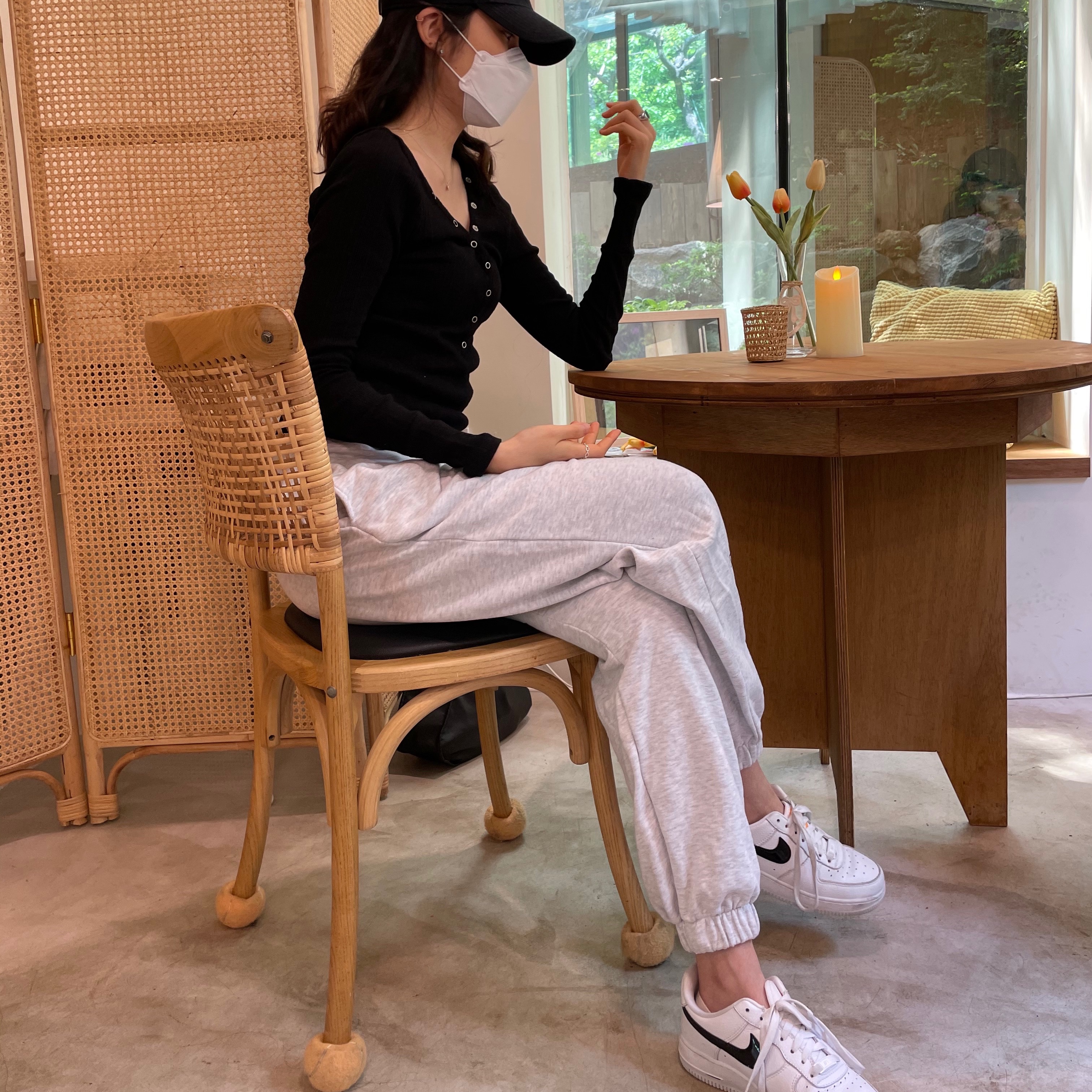(W) Nike Air Force 1 '07 SE White 착용 스타일