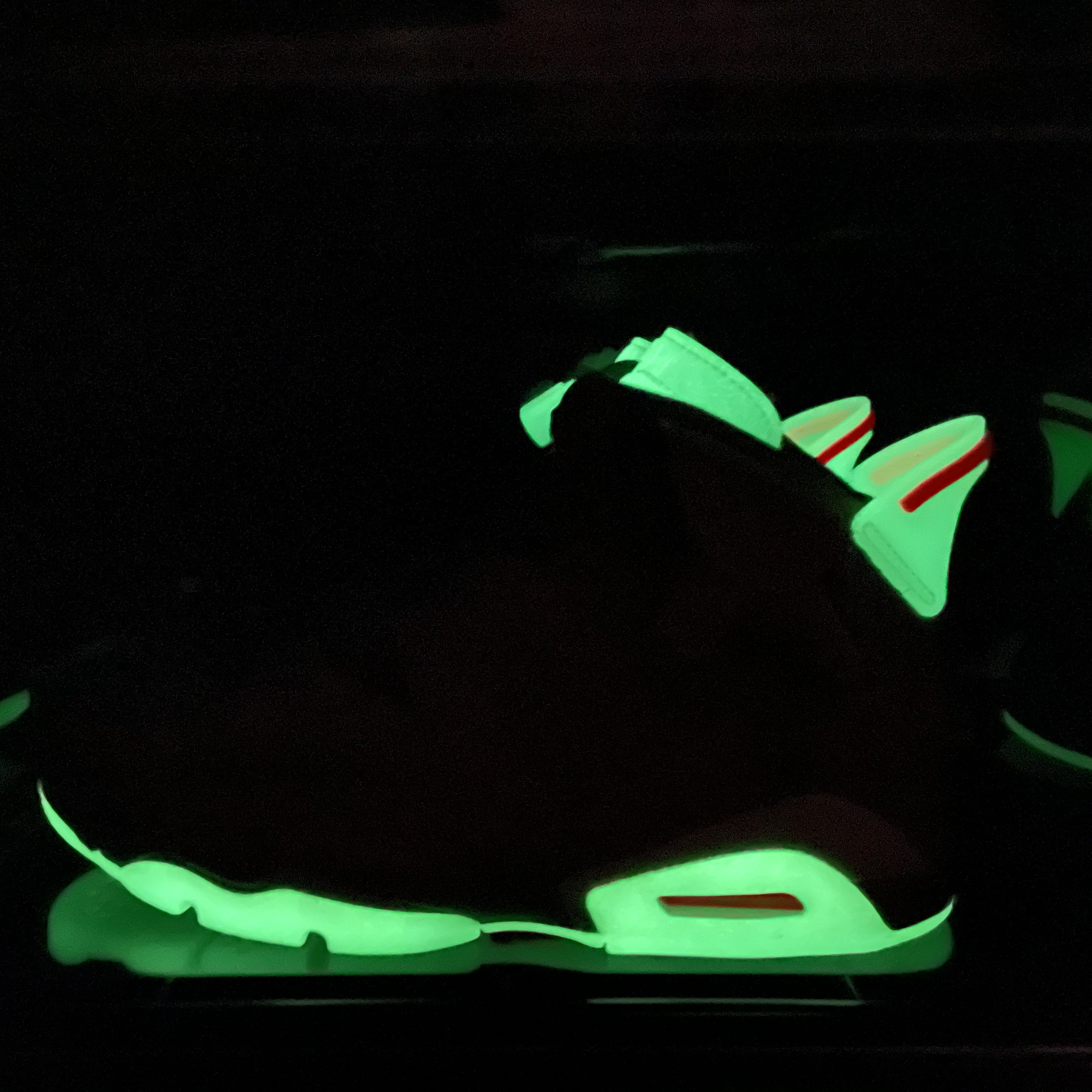 Jordan 6 x Travis Scott Retro SP British Khaki 착용 스타일 - 1