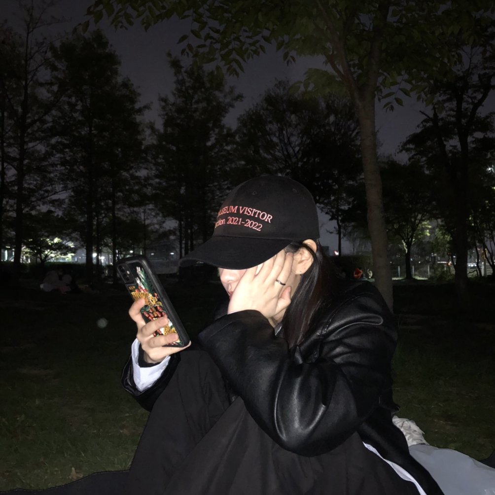 KREAM 프로필 이미지