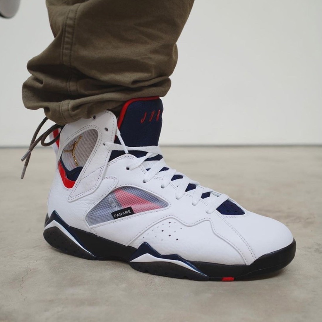 Jordan 7 x Paris Saint-Germain Retro 착용 스타일 - 3