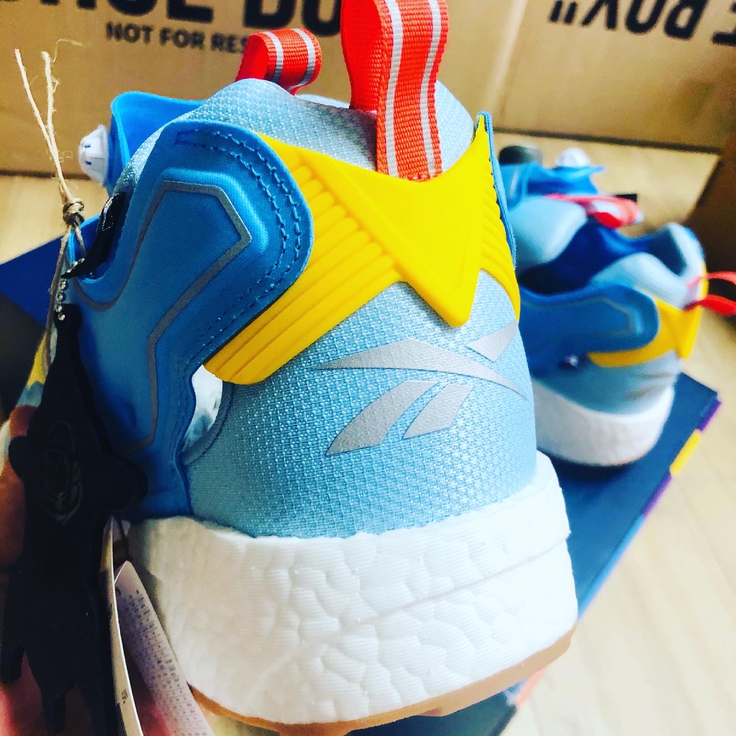 Reebok x Billionaire Boys Club Instapump Fury Boost Blue 착용 스타일 - 5