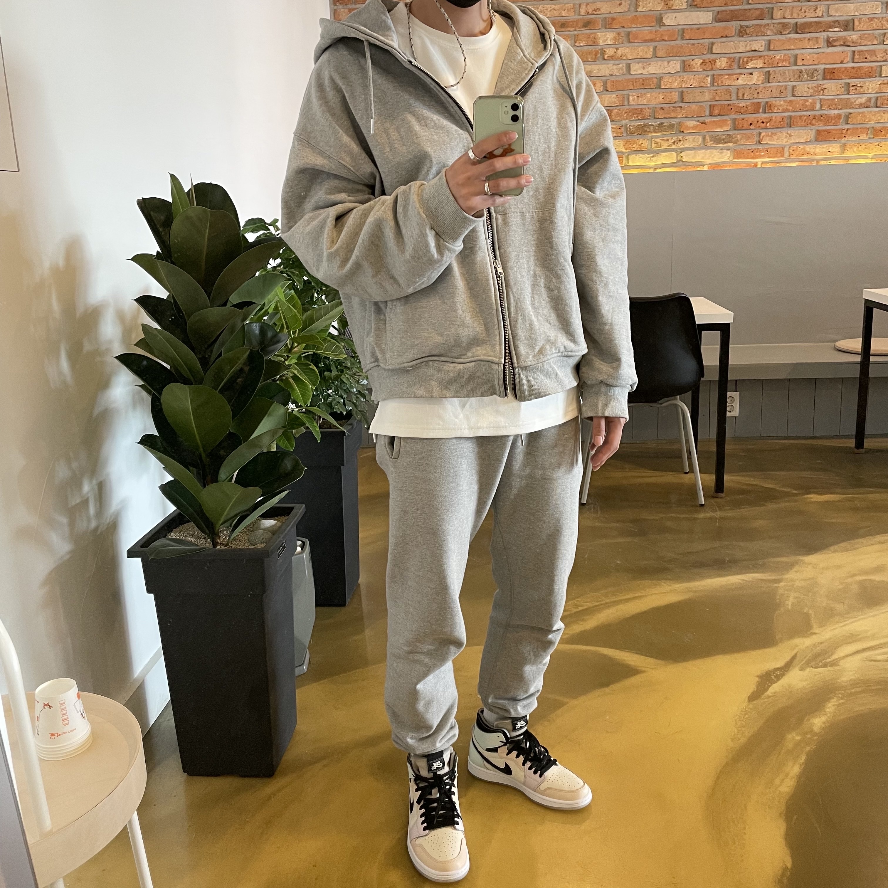 (W) Jordan 1 Zoom Air CMFT Pale Ivory 착용 스타일