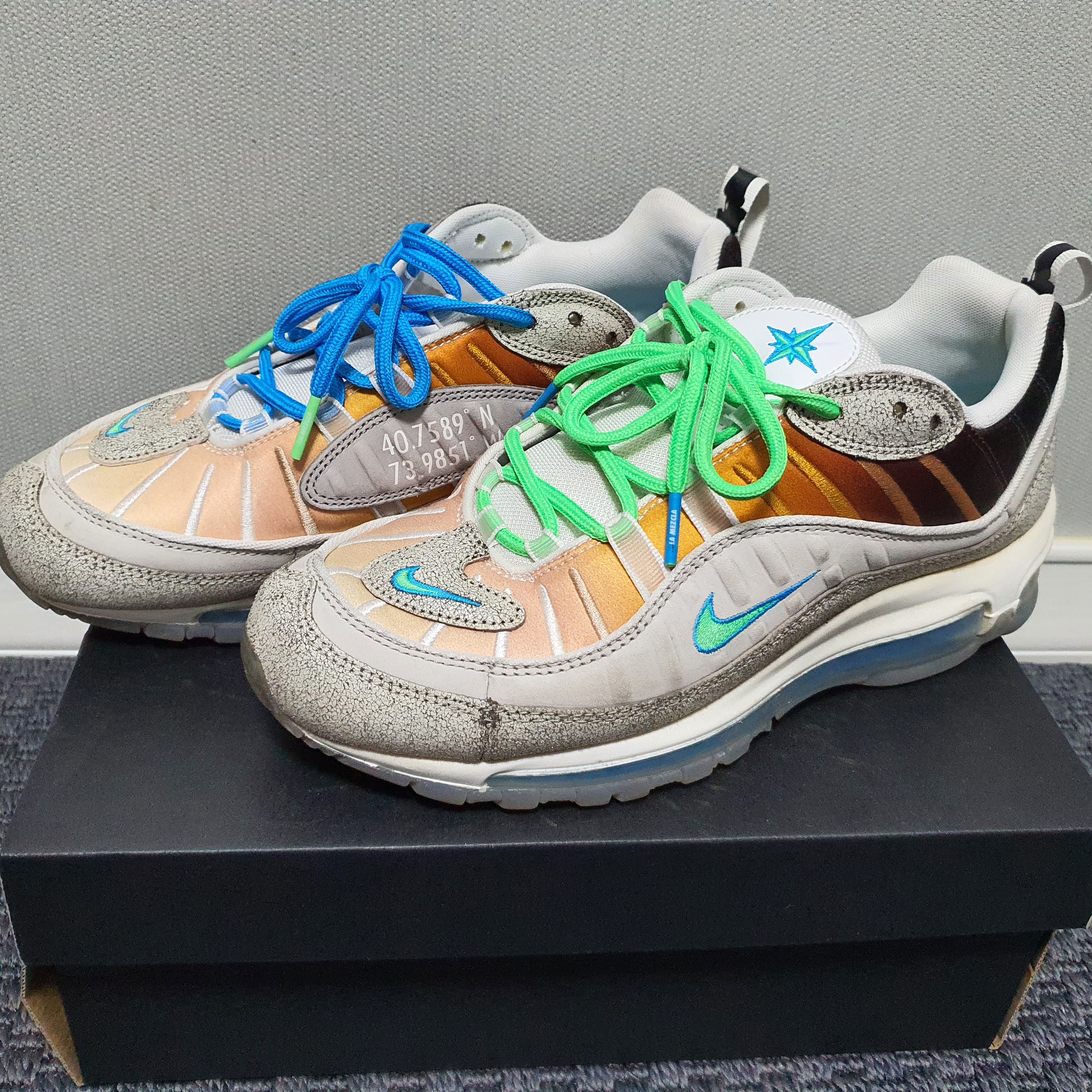 Nike Air Max 98 La Mezcla 착용 스타일