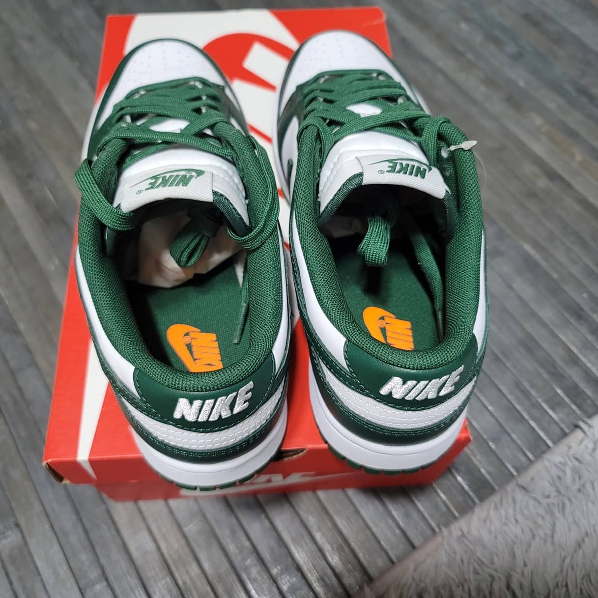 Nike Dunk Low Retro Varsity Green 착용 스타일 - 4