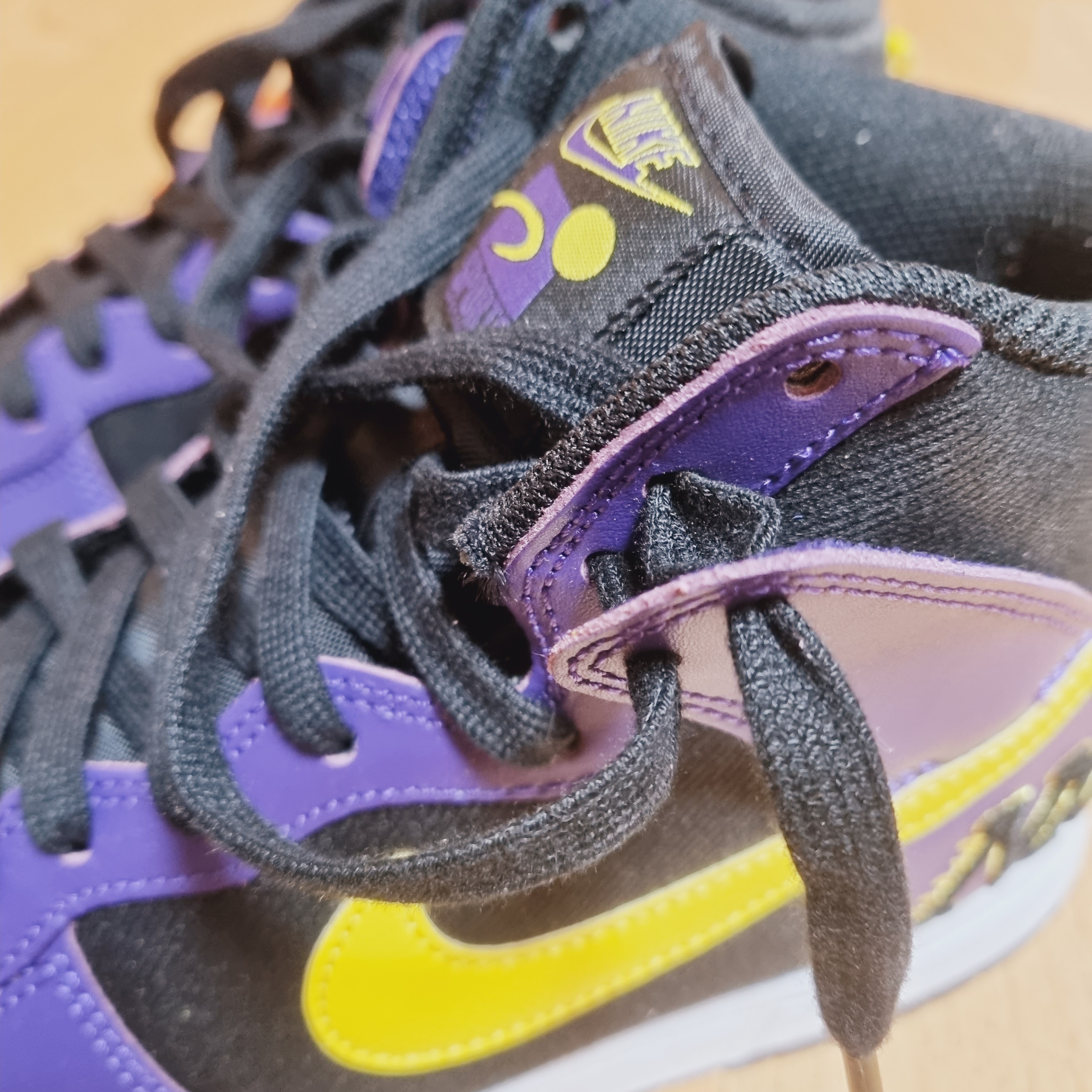 Nike Dunk High PRM EMB Court Purple 착용 스타일 - 5