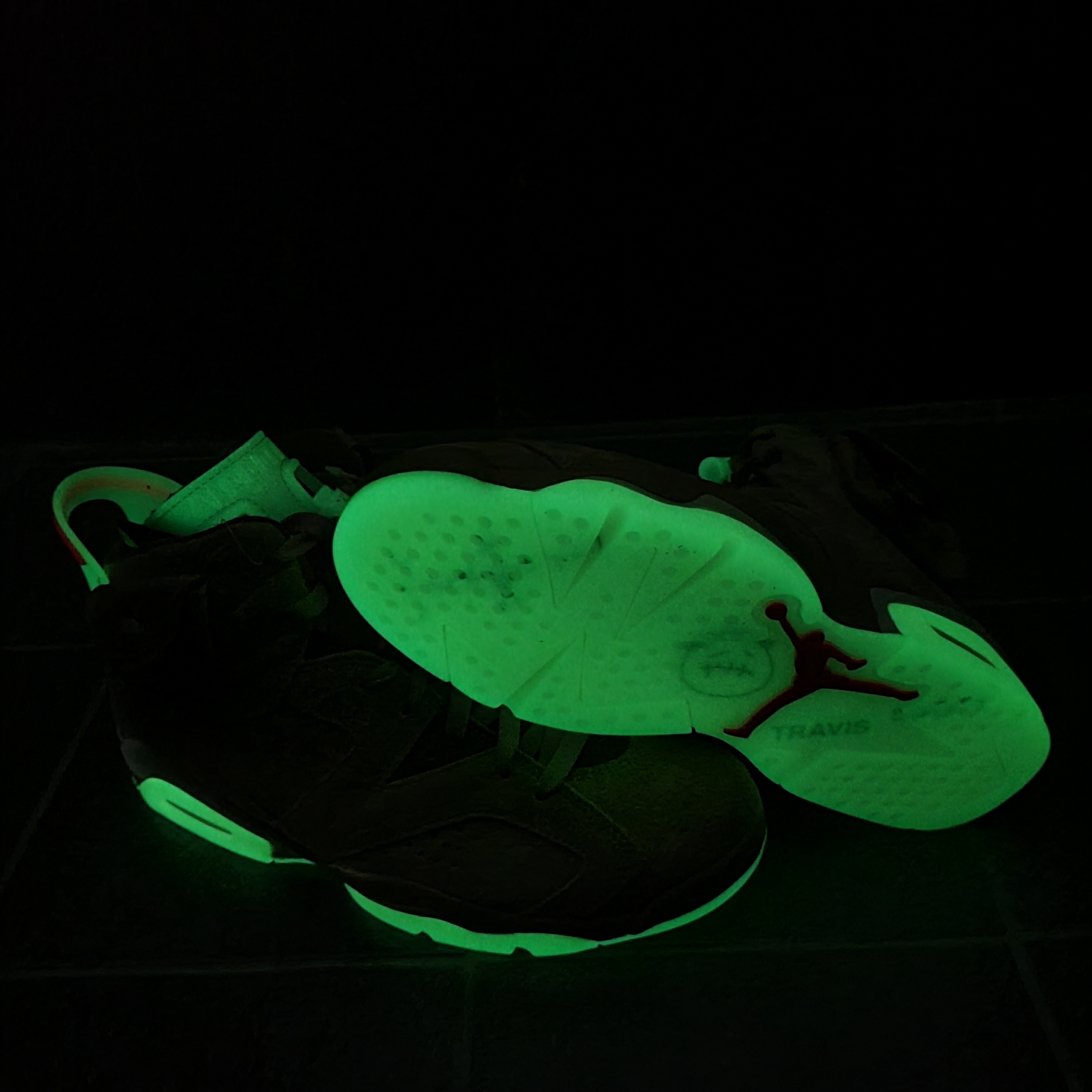 Jordan 6 x Travis Scott Retro SP British Khaki 착용 스타일 - 1