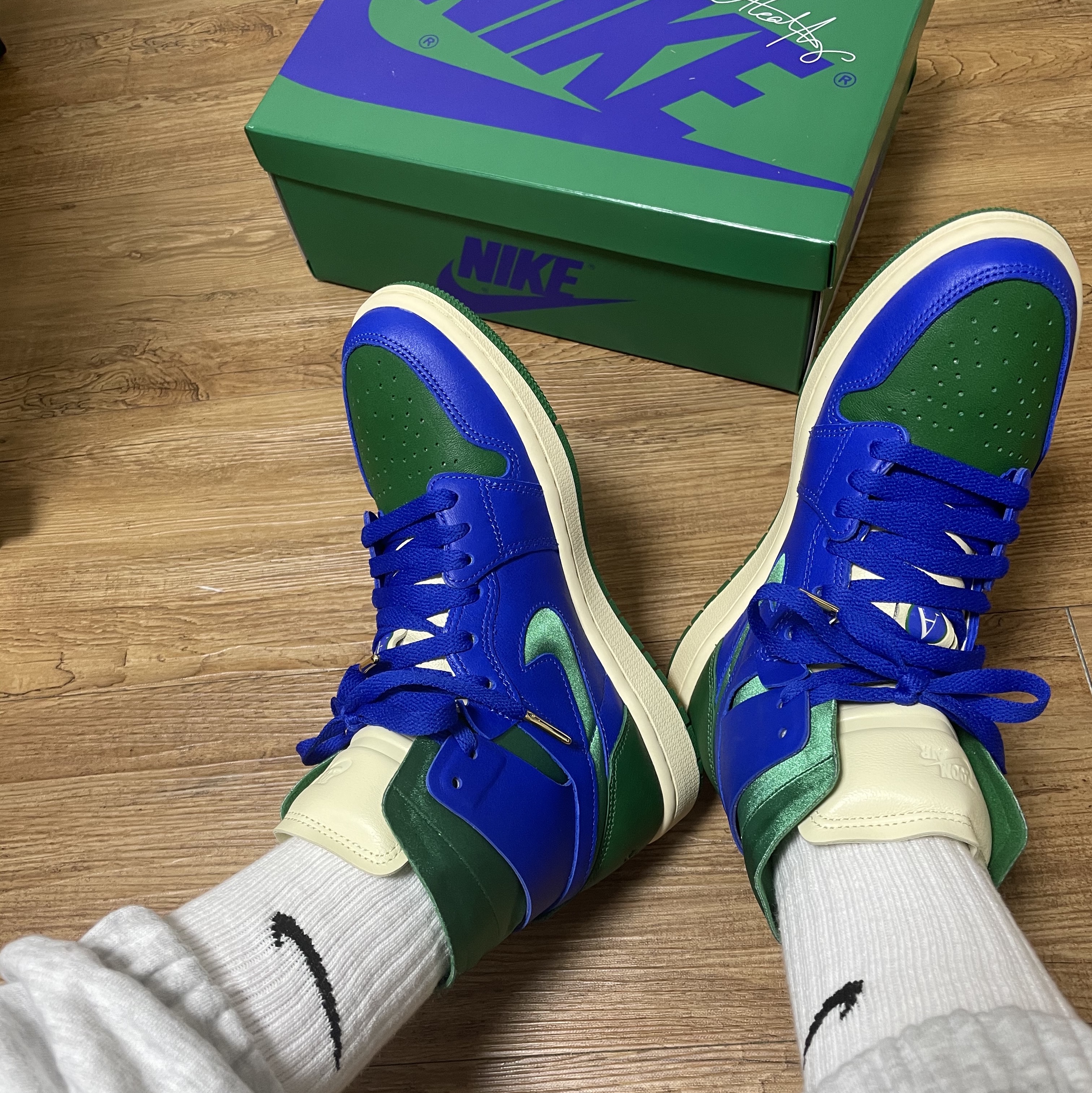(W) Jordan 1 x Aleali May Zoom CMFT SP Califia 착용 스타일 - 1