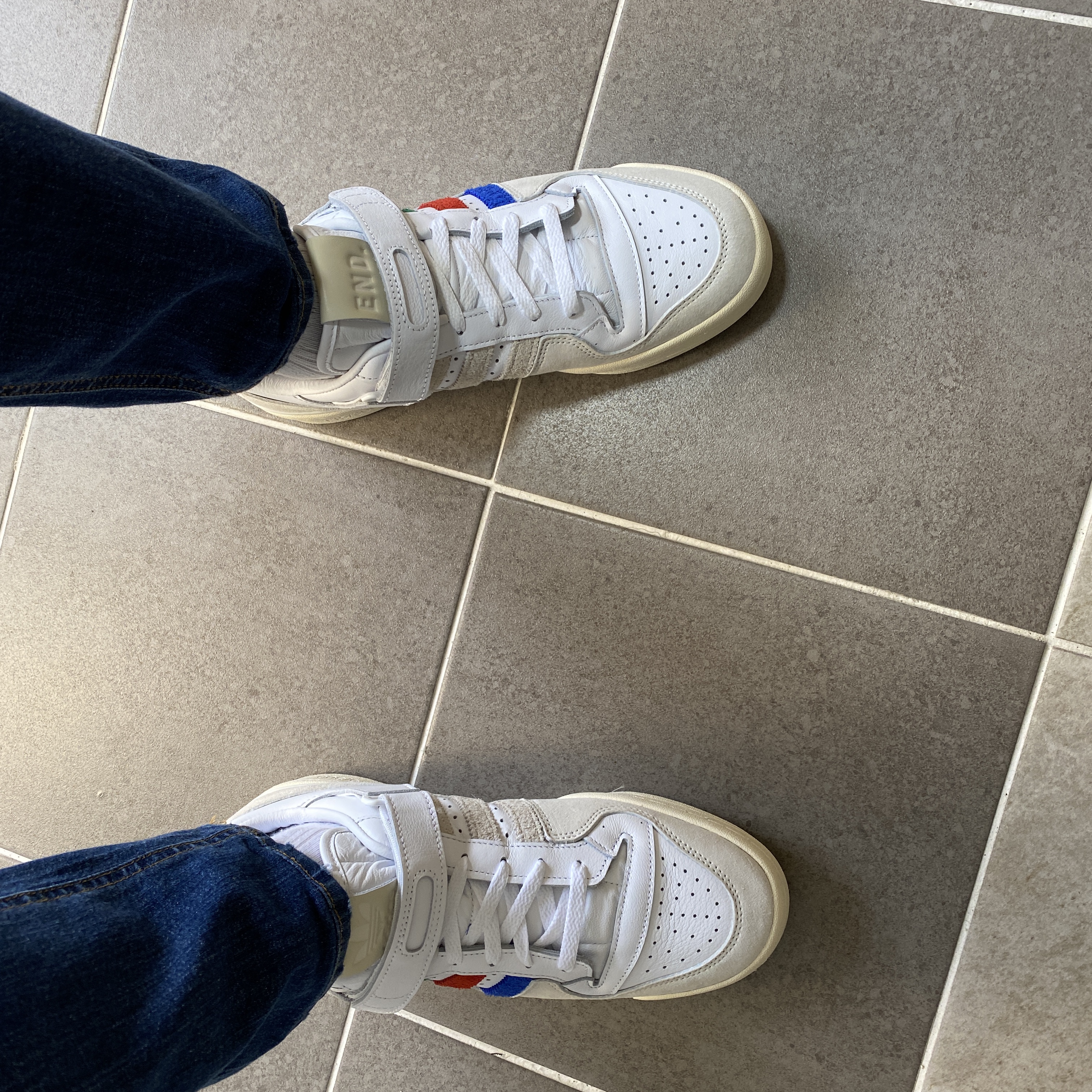 Adidas x END. Forum Low Friends & Forum 착용 스타일