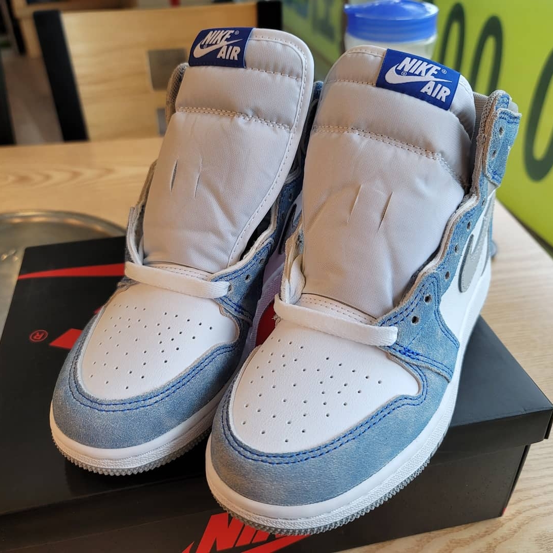 (GS) Jordan 1 Retro High OG Hyper Royal 착용 스타일 - 5