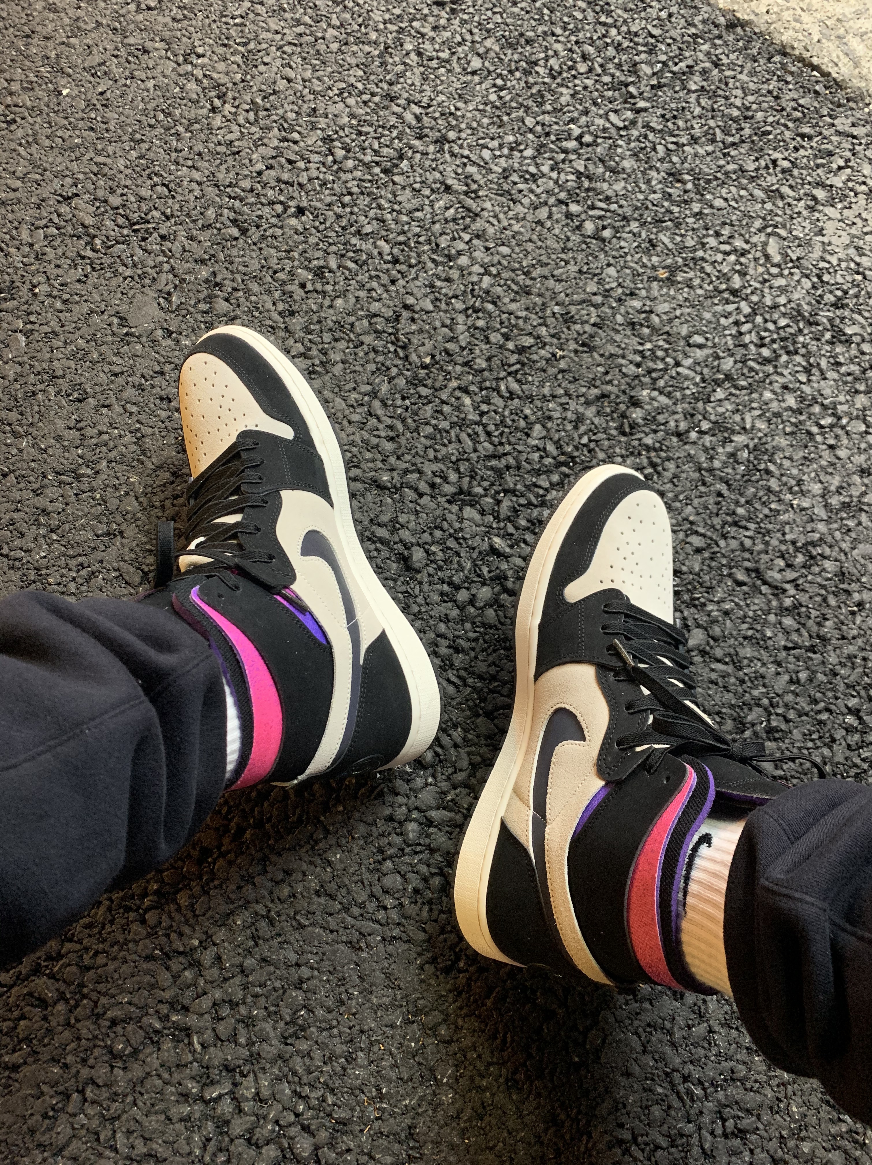 Jordan 1 x Paris Saint-Germain Zoom Air CMFT 착용 스타일 - 3