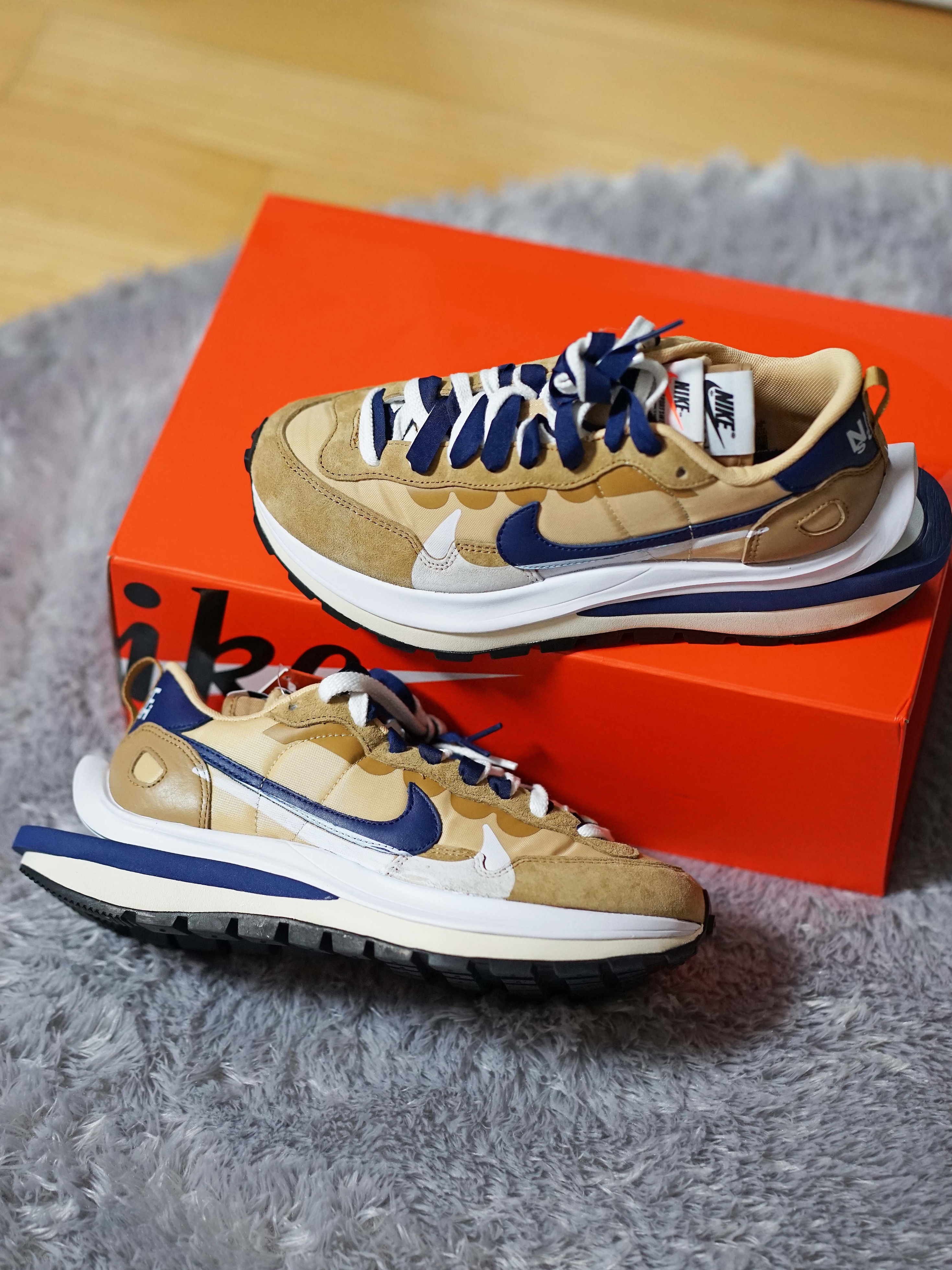 Nike x Sacai VaporWaffle Sesame and Blue Void 착용 스타일 - 3