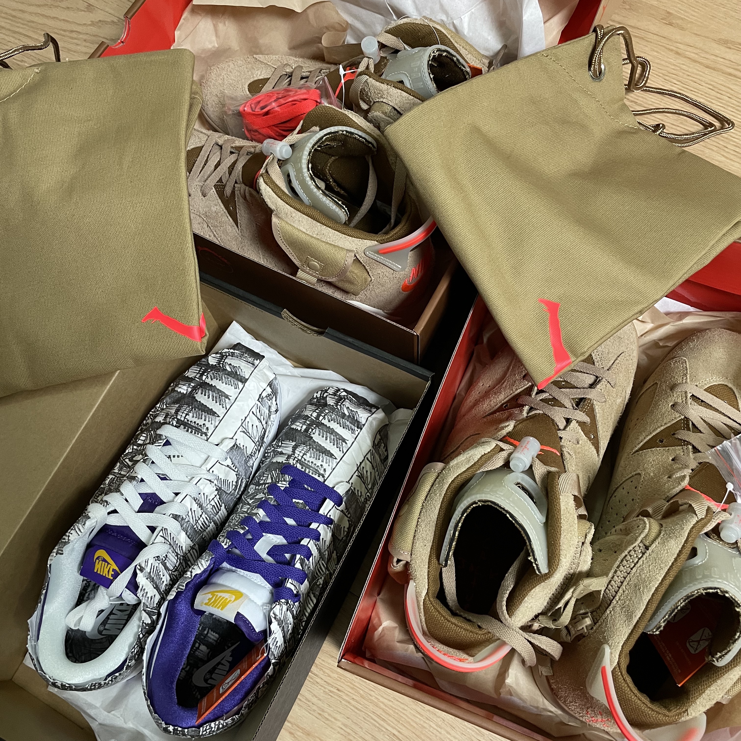Jordan 6 x Travis Scott Retro SP British Khaki, (W) Nike Dunk Low SE Flip 착용 스타일