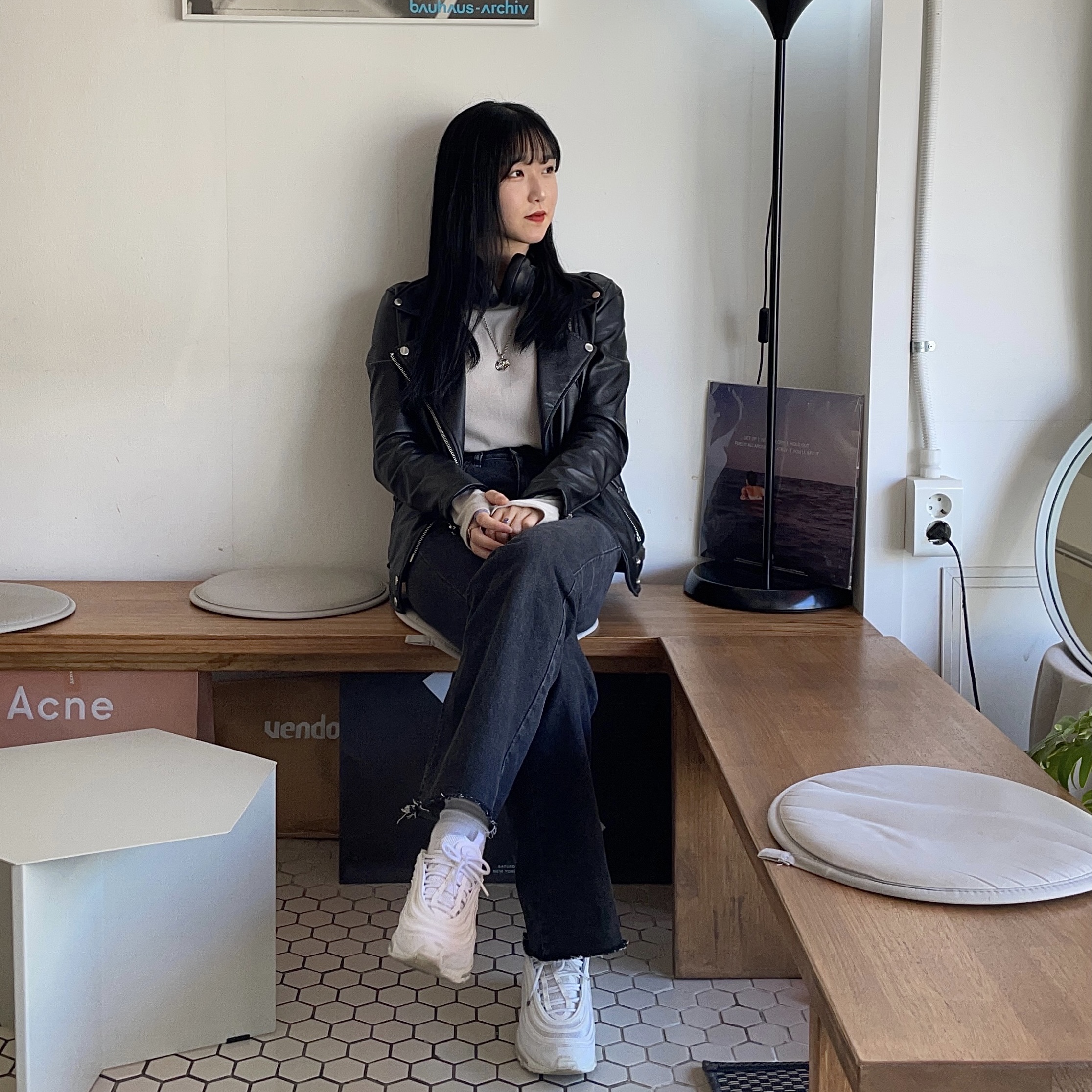 (W) Nike Air Max 97 White Pure Platinum 착용 스타일