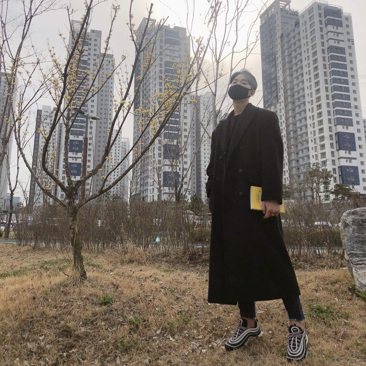 Nike Air Max 97 OG Black Volt Asia 착용 스타일