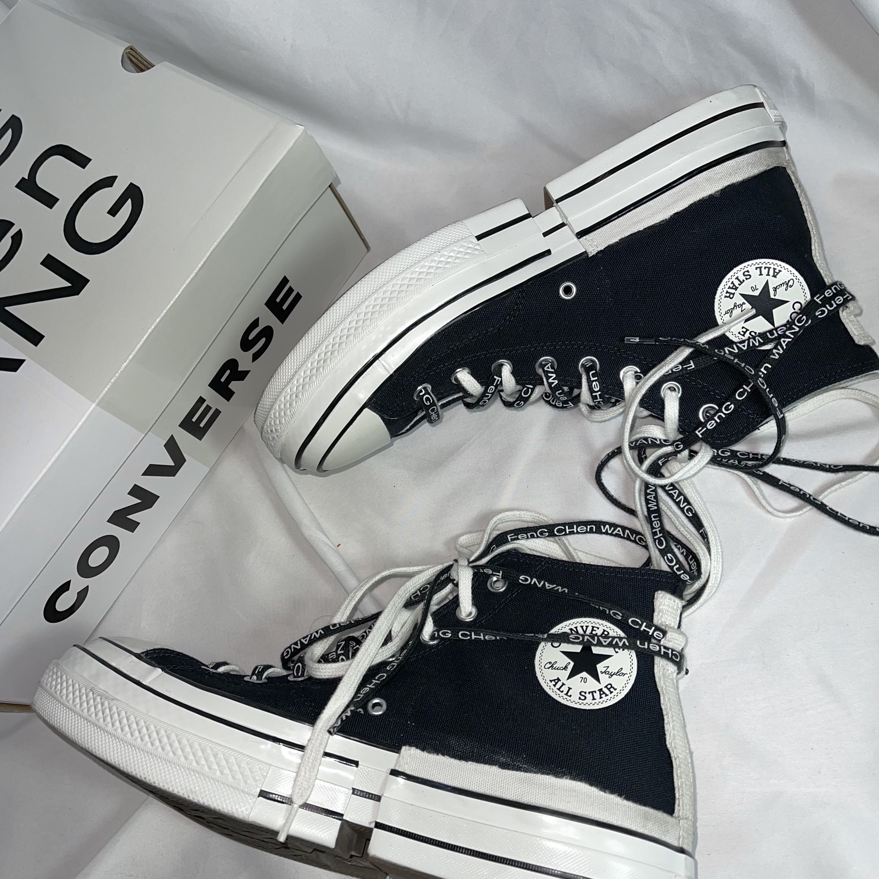 Converse x Feng Chen Wang Chuck 70 2-in-1 Natural Ivory Black 착용 스타일 - 3
