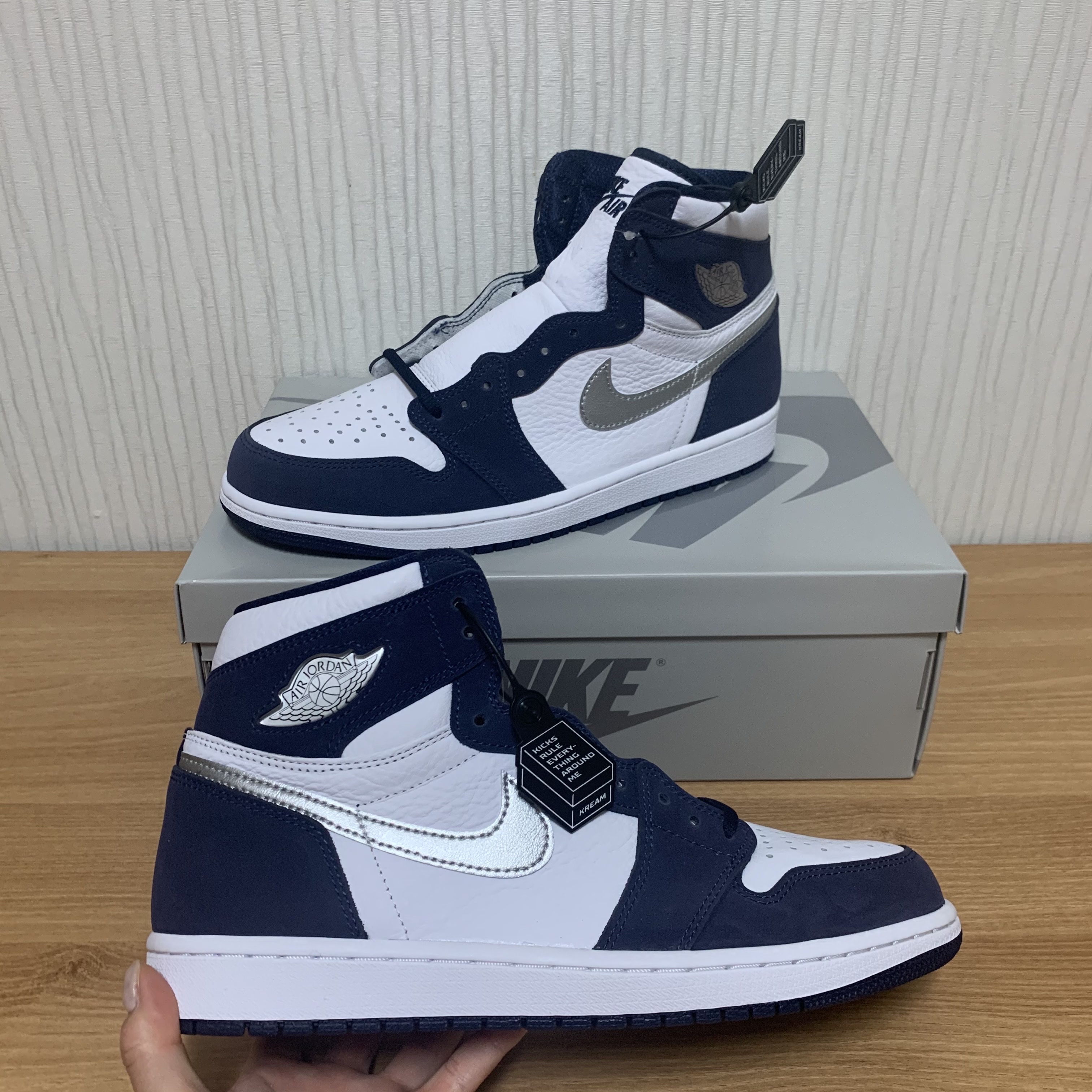 Jordan 1 Retro High OG CO.JP Midnight Navy 착용 스타일
