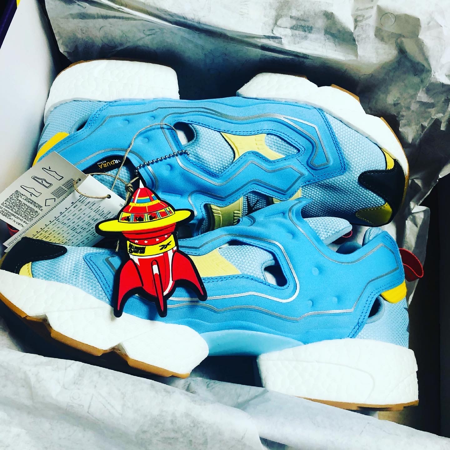 Reebok x Billionaire Boys Club Instapump Fury Boost Blue 착용 스타일 - 1