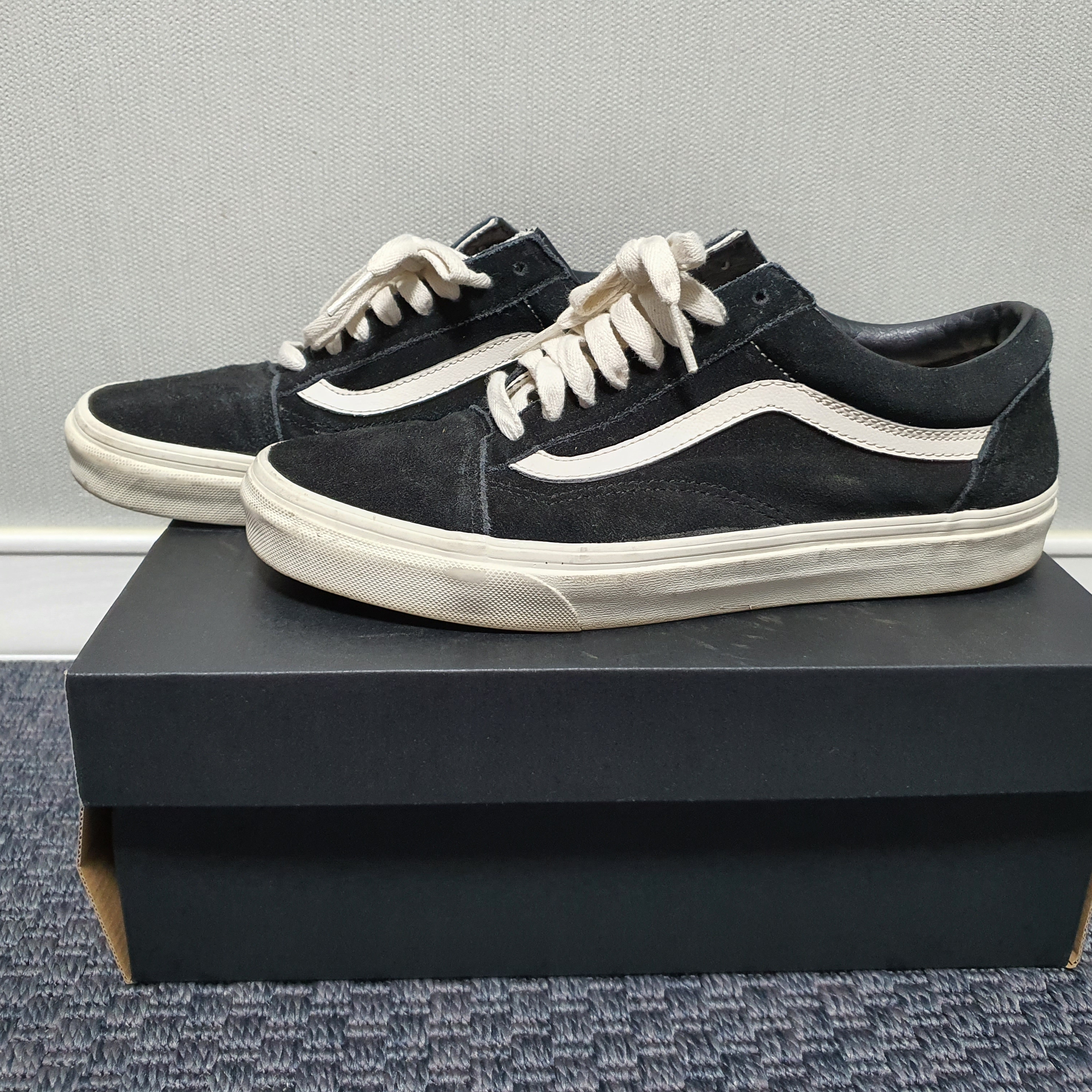 Vans Style 36 Vintage Suede Pewter Black 착용 스타일