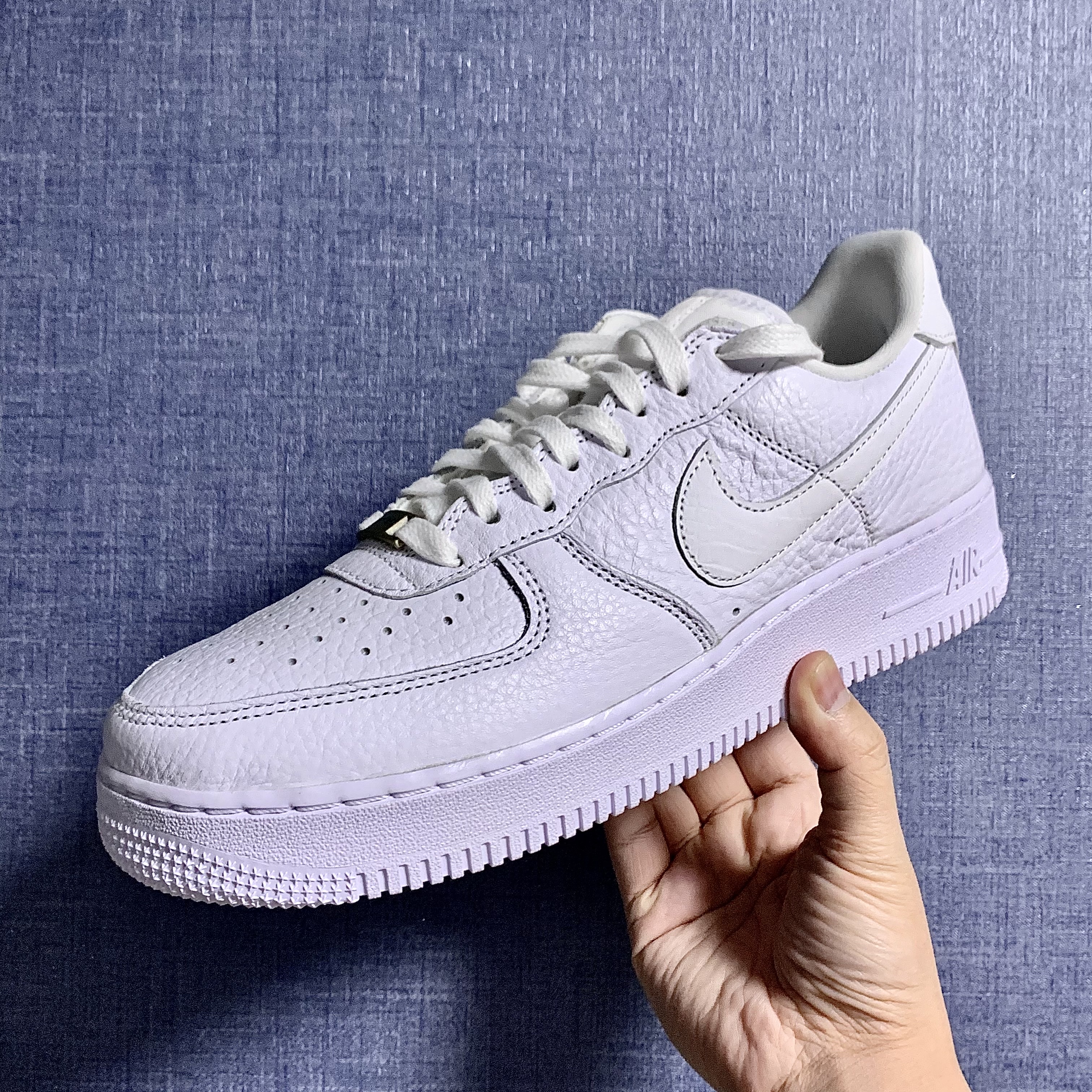 Nike Air Force 1 '07 Craft Triple White 착용 스타일 - 2