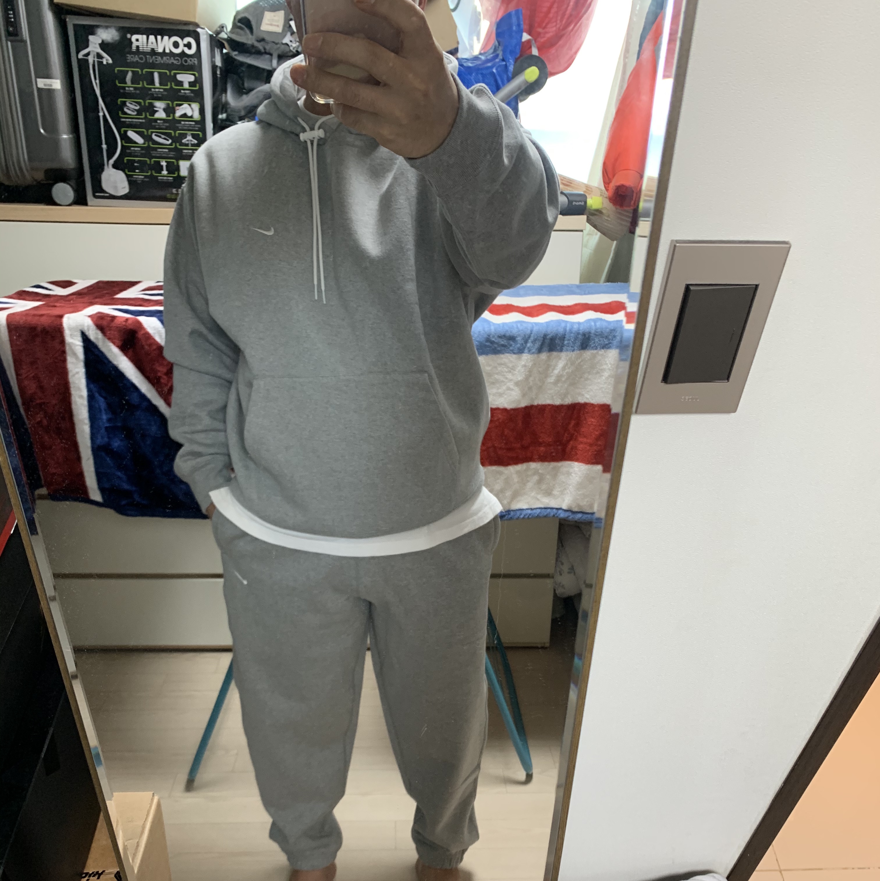 Nike NRG Solo Swoosh Fleece Pants Dark Grey Heather - Asia, Nike NRG Solo Swoosh Fleece Hoodie Dark Grey Heather - US/EU 착용 스타일 - 1