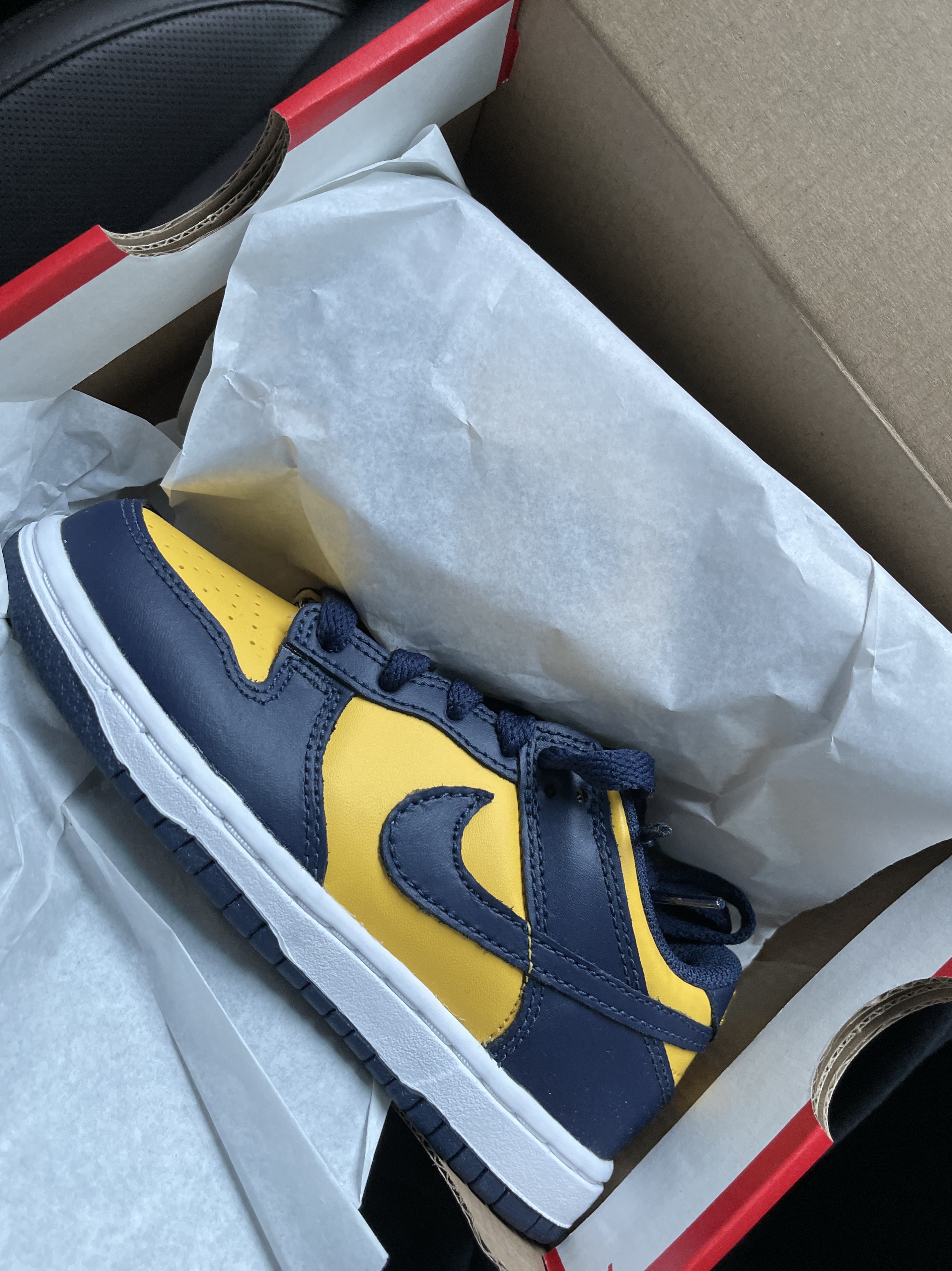 (PS) Nike Dunk Low Varsity Maize 착용 스타일