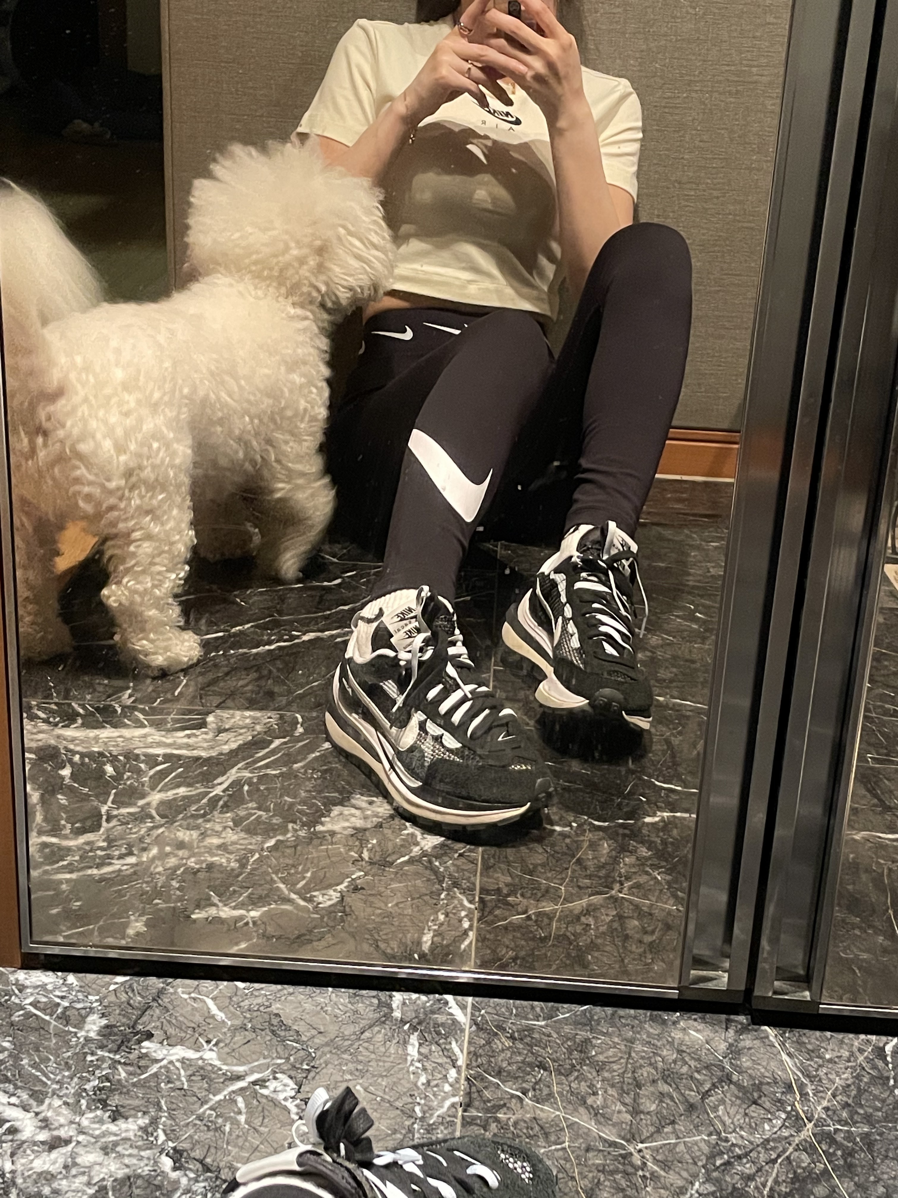 Nike x Sacai VaporWaffle Black White 착용 스타일 - 2