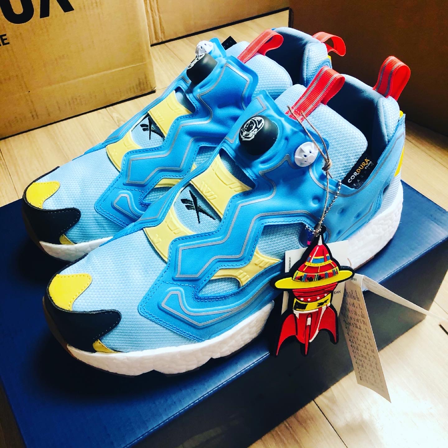 Reebok x Billionaire Boys Club Instapump Fury Boost Blue 착용 스타일 - 2