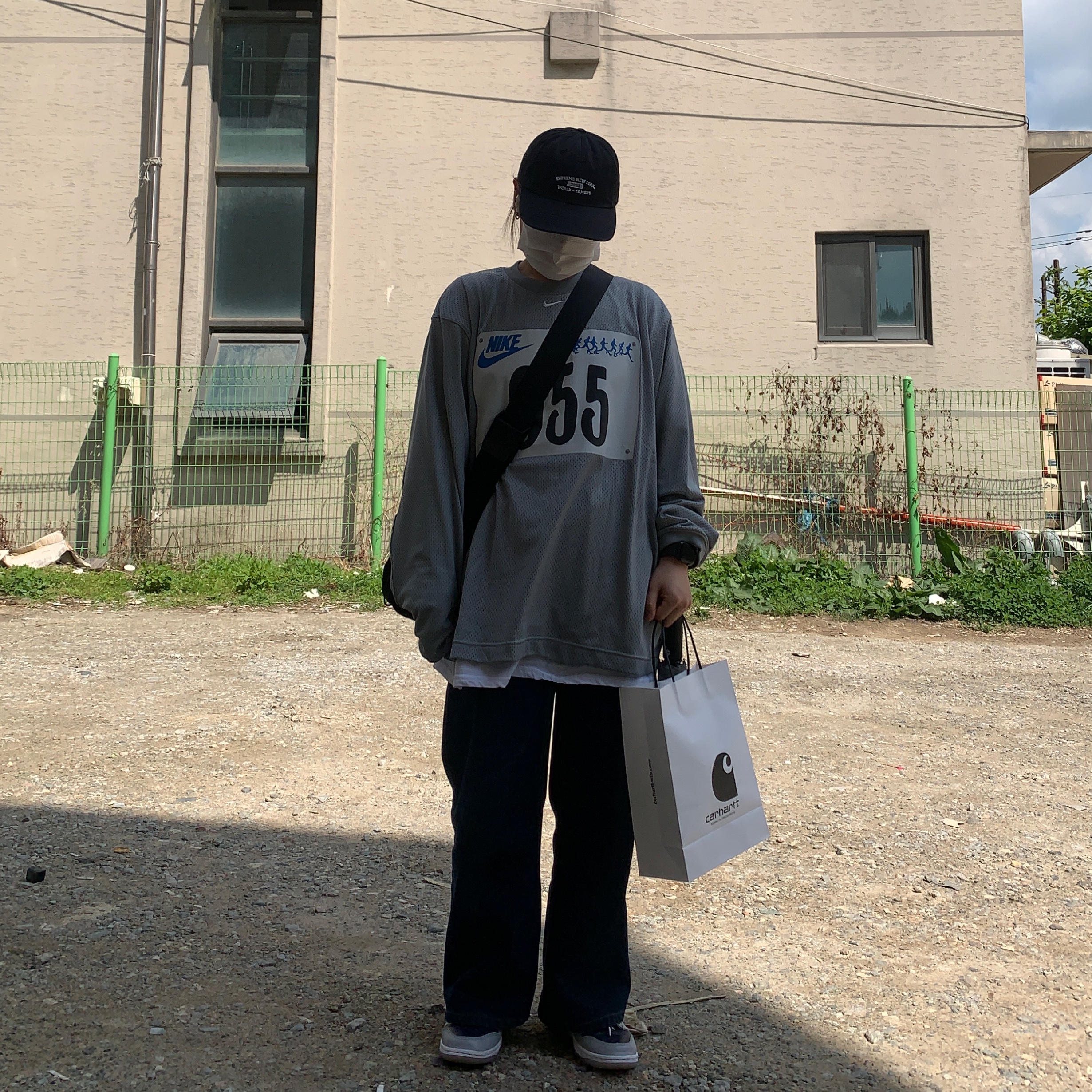 (W) Nike Dunk Low SP College Navy, Nike x Cactus Plant Flea Market L/S Jersey Grey - Asia 착용 스타일
