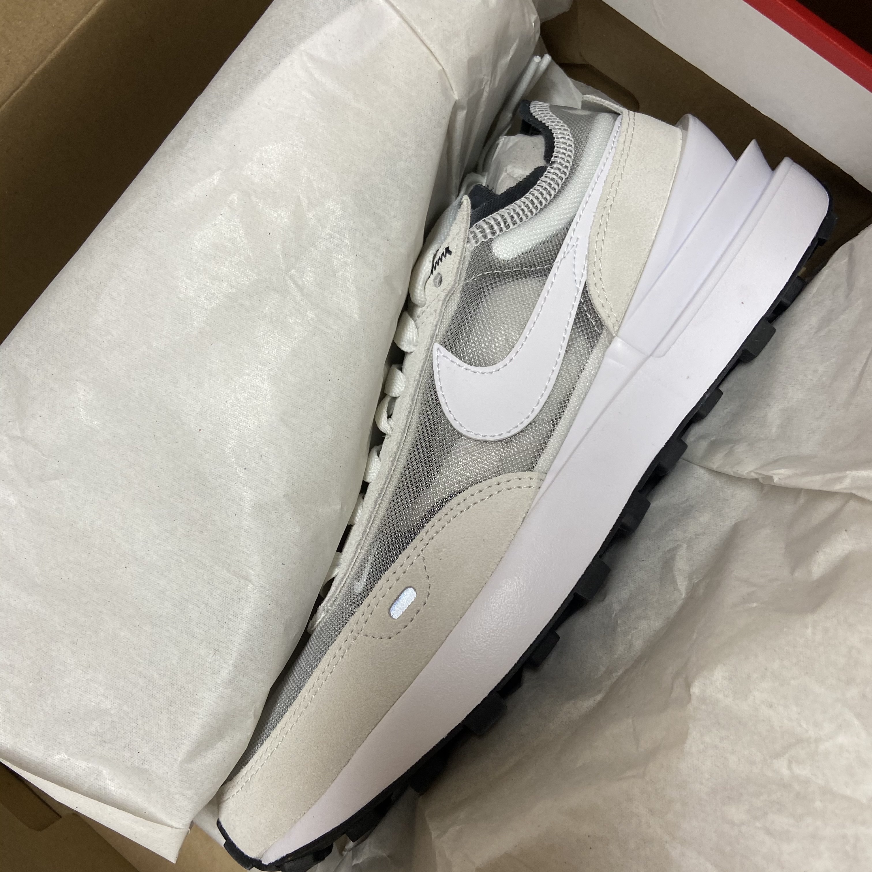 Nike Waffle One Infinite Lilac 착용 스타일 - 1