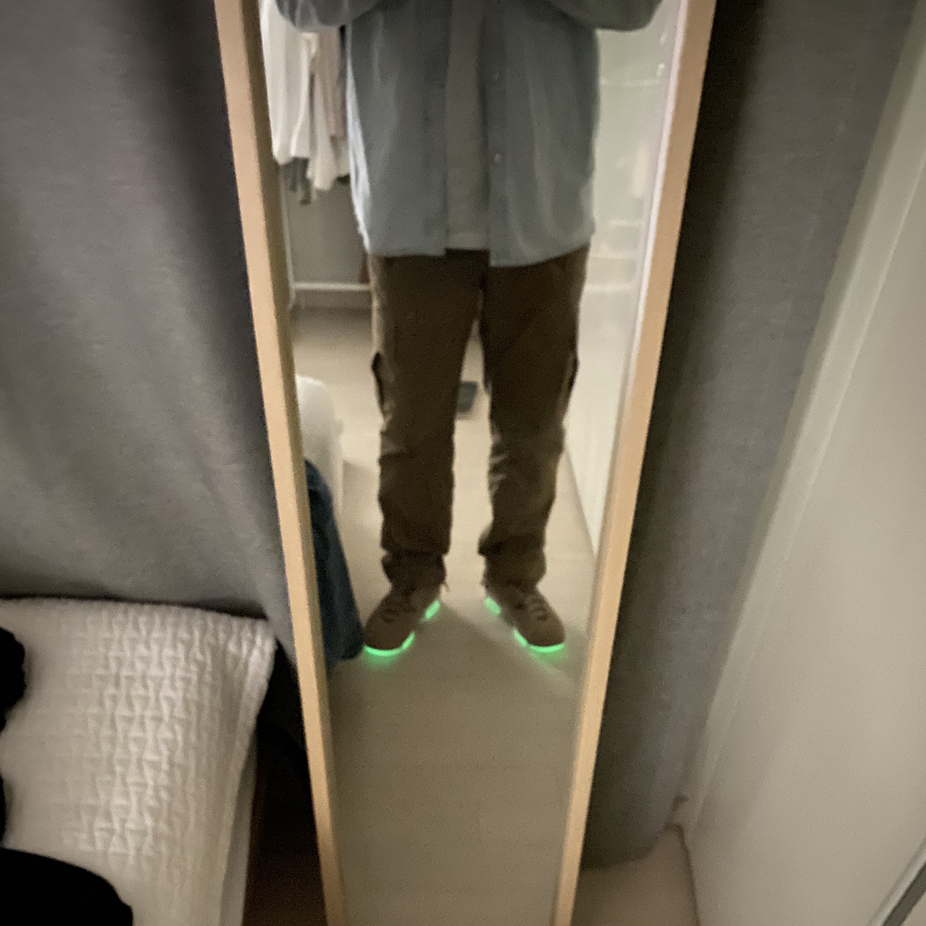 Jordan 6 x Travis Scott Retro SP British Khaki 착용 스타일 - 3