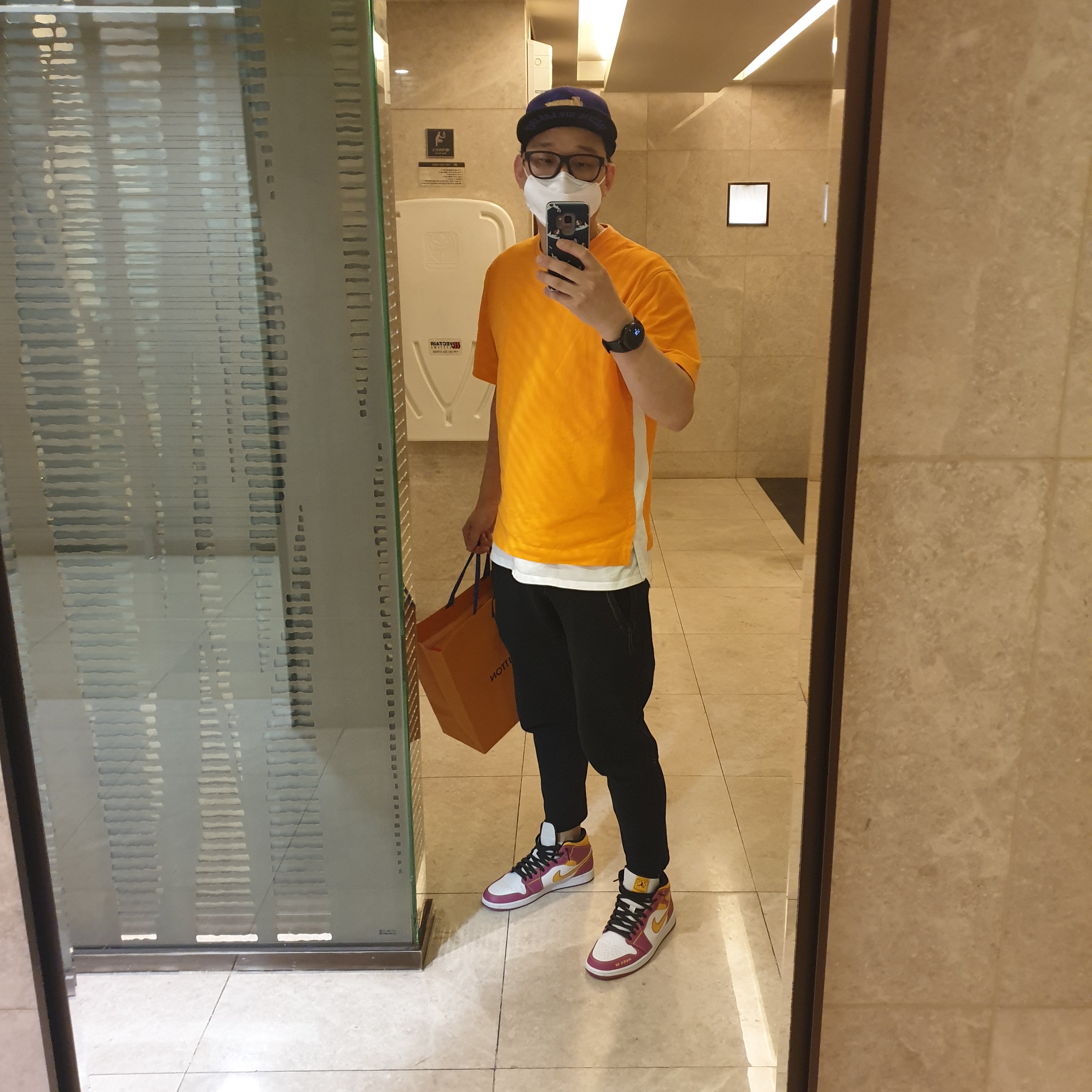 Jordan 1 Mid DOD Familia 착용 스타일