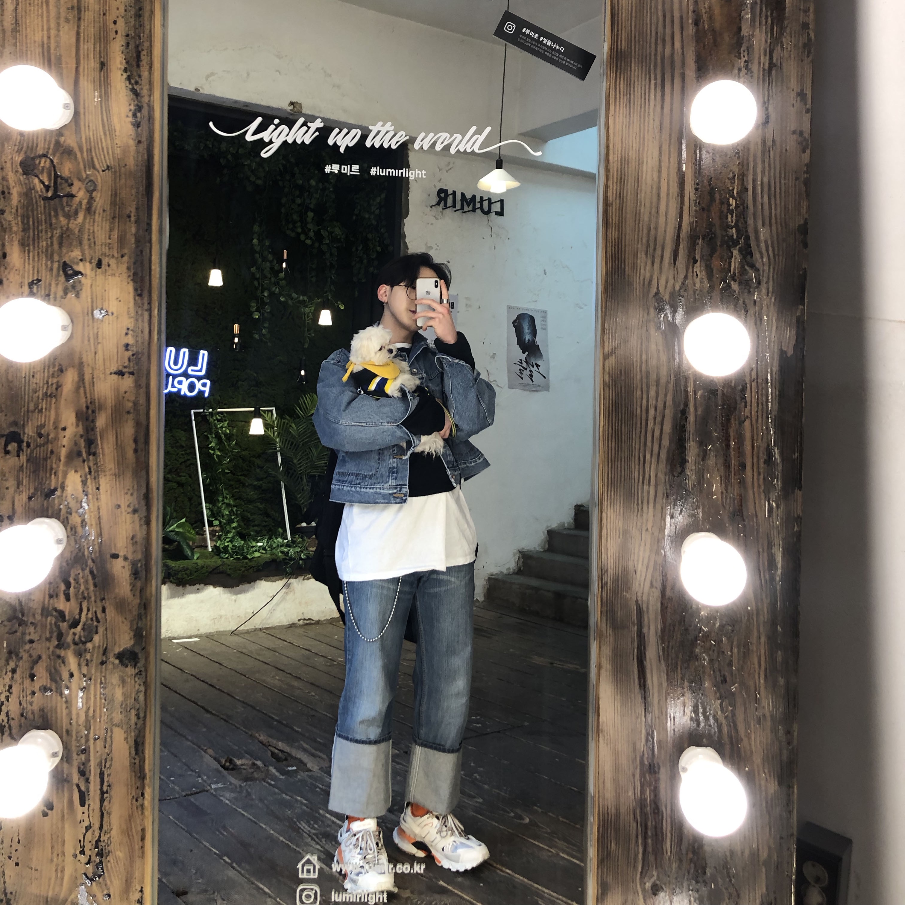 Balenciaga Track Sneakers White Orange 2019 착용 스타일 - 1