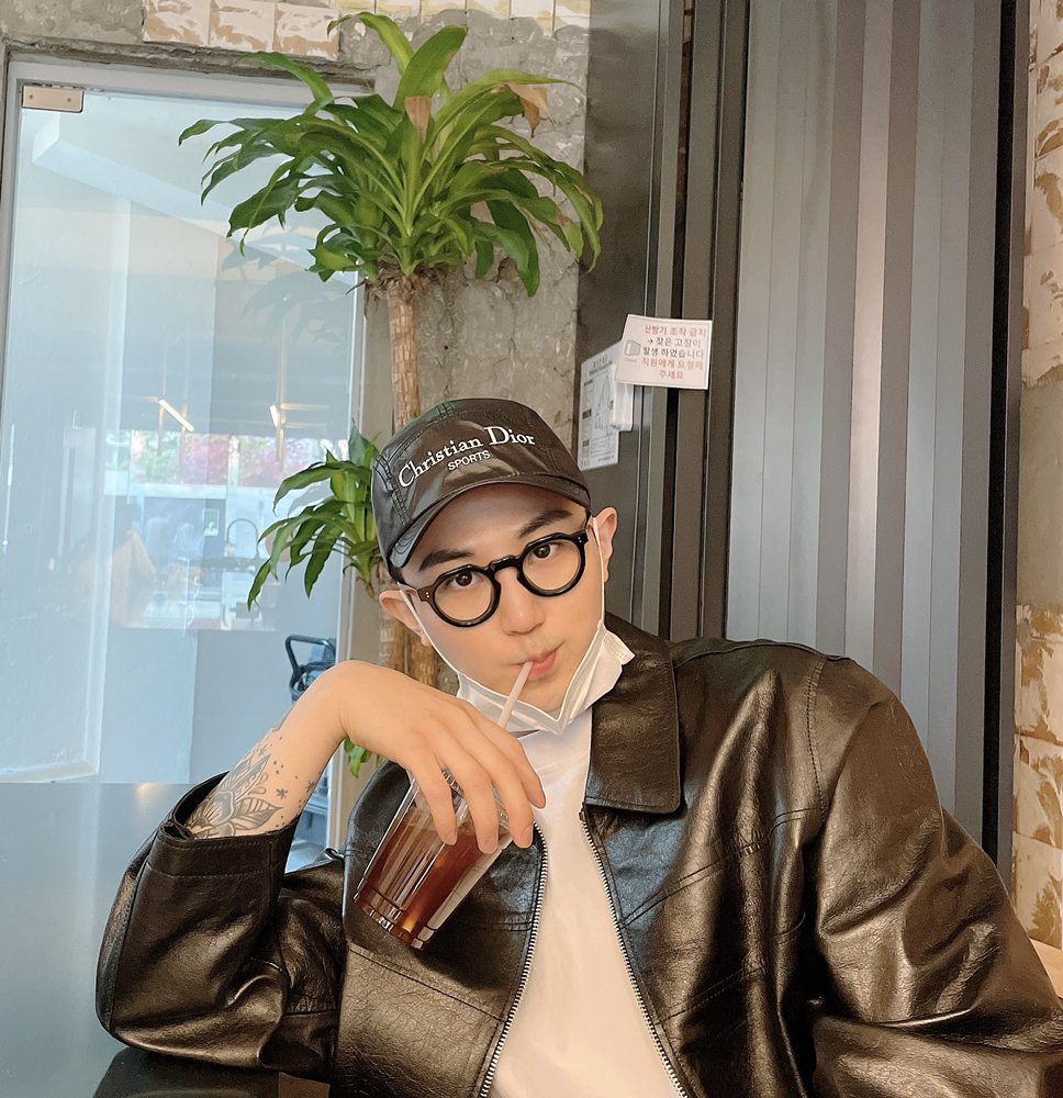 KREAM 프로필 이미지