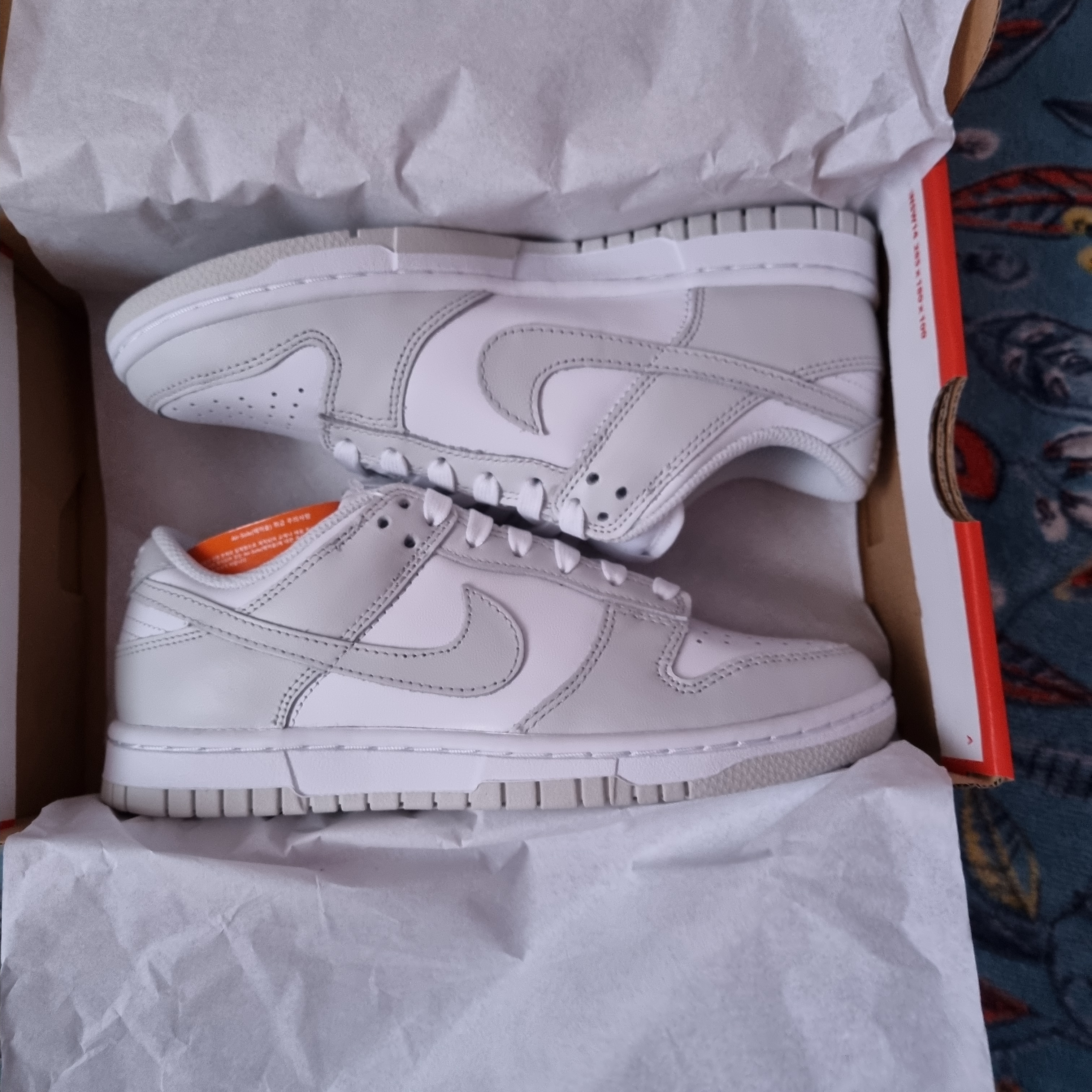 (W) Nike Dunk Low Photon Dust 착용 스타일 - 1