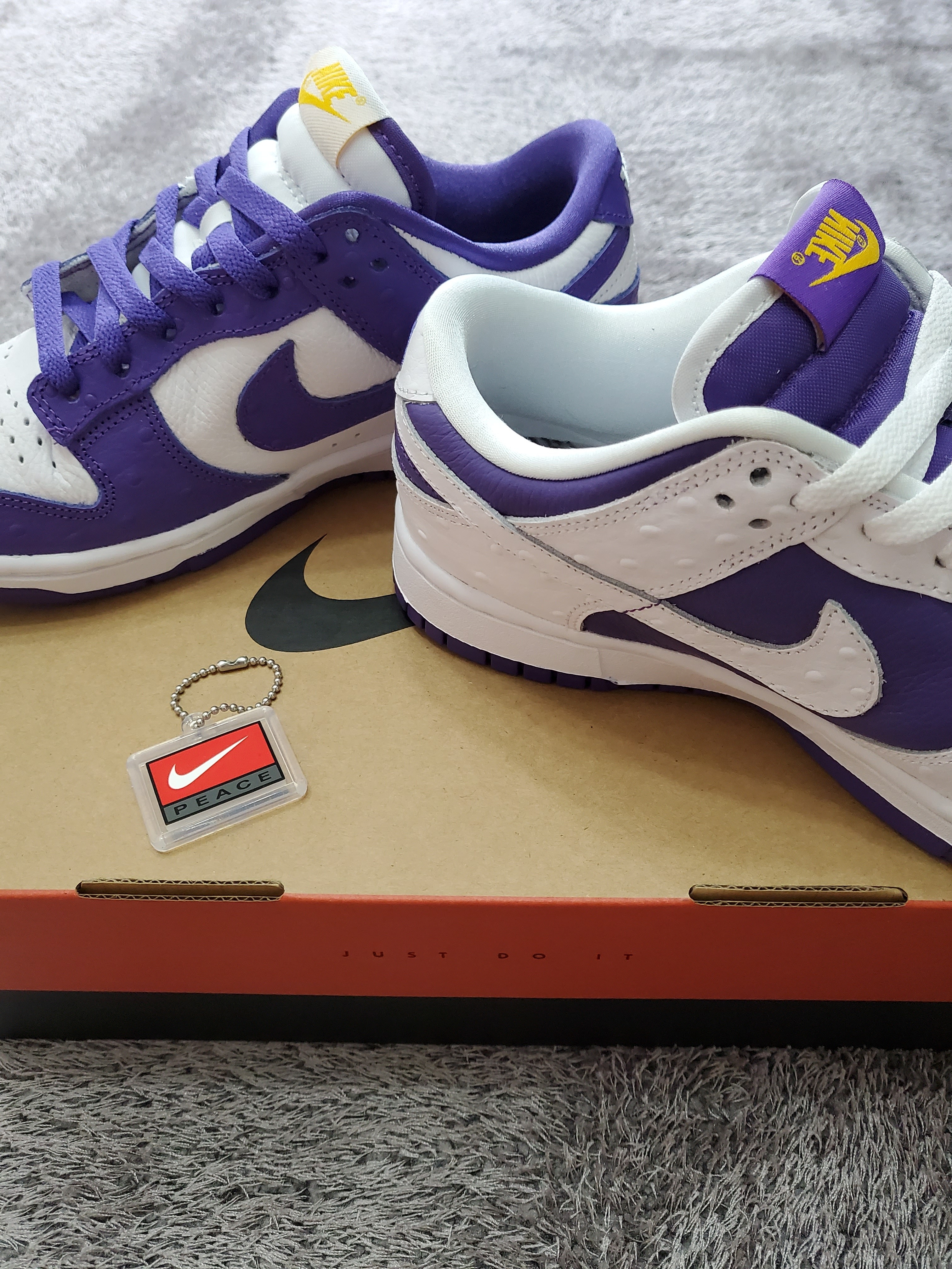 (W) Nike Dunk Low SE Flip 착용 스타일 - 3
