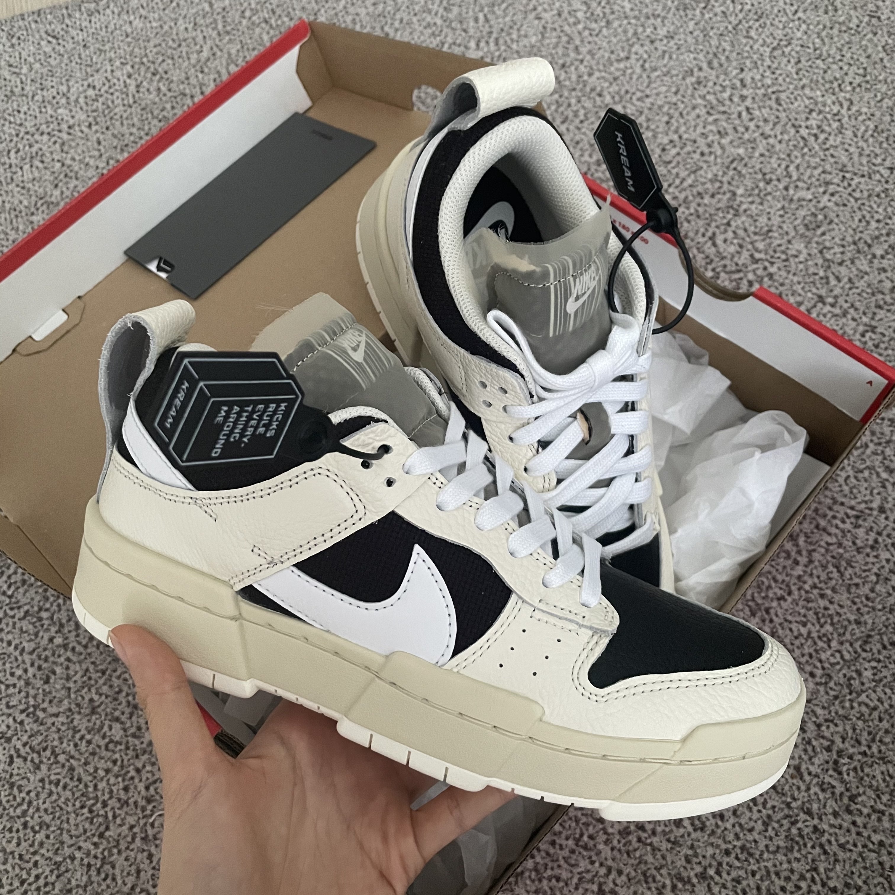 (W) Nike Dunk Low Disrupt Pale Ivory 착용 스타일
