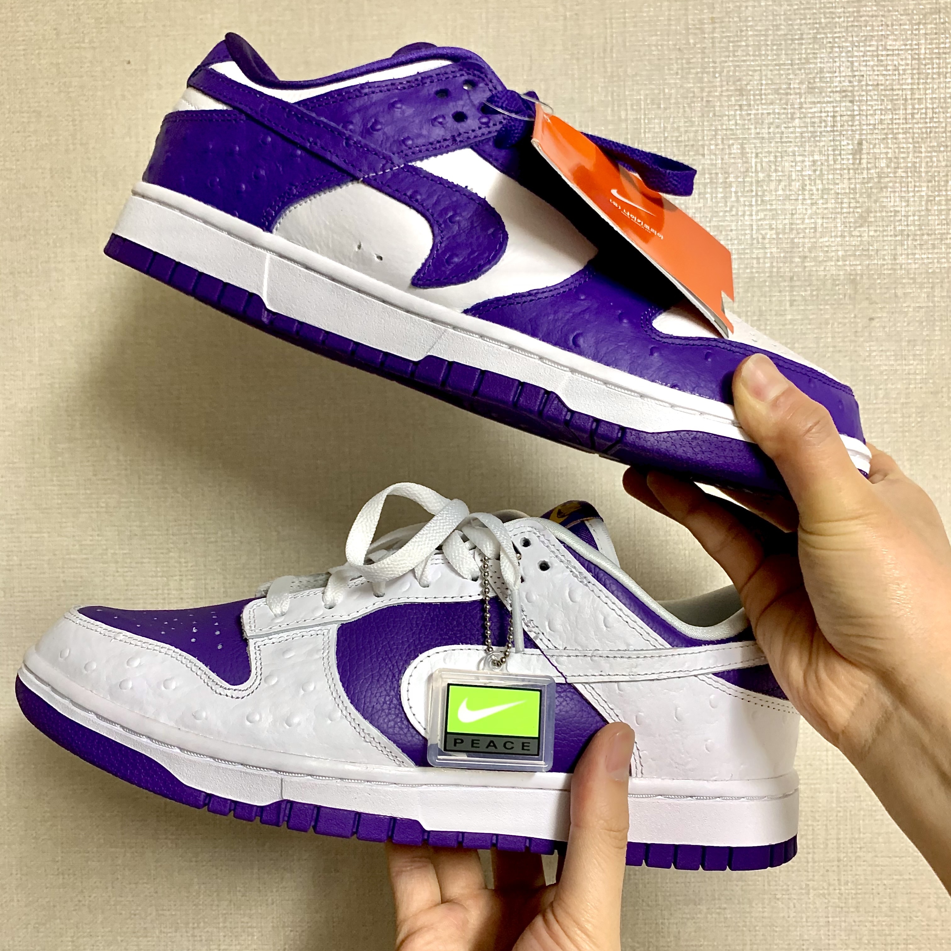 (W) Nike Dunk Low SE Flip 착용 스타일 - 3