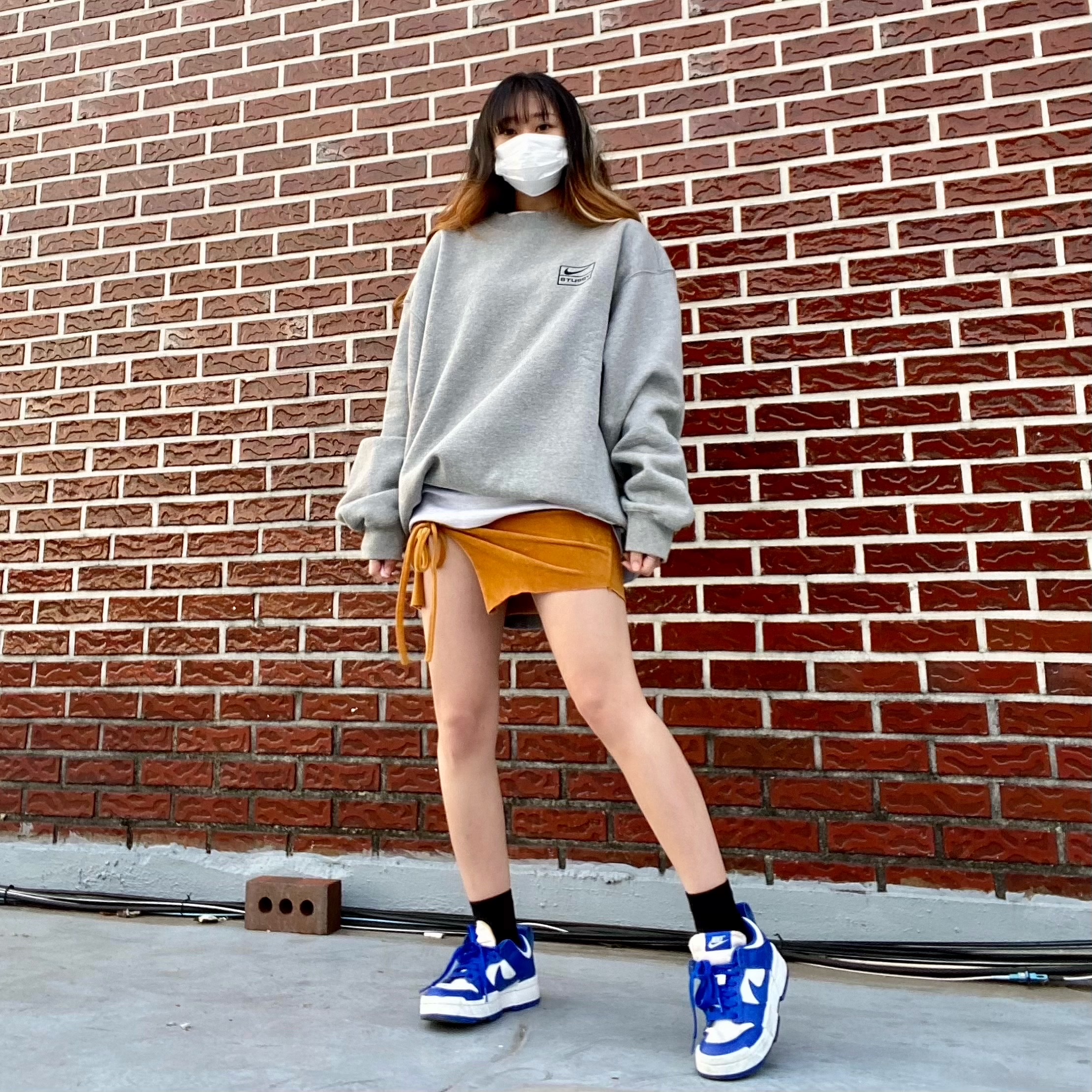 (W) Nike Dunk Low Disrupt Game Royal, Nike x Stussy NRG BR Crew Fleece Grey 착용 스타일