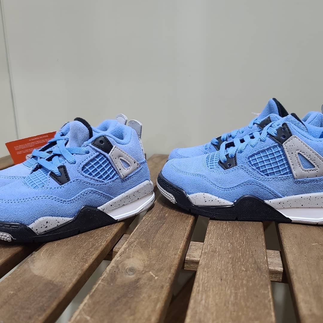 (TD) Jordan 4 Retro University Blue 착용 스타일 - 2