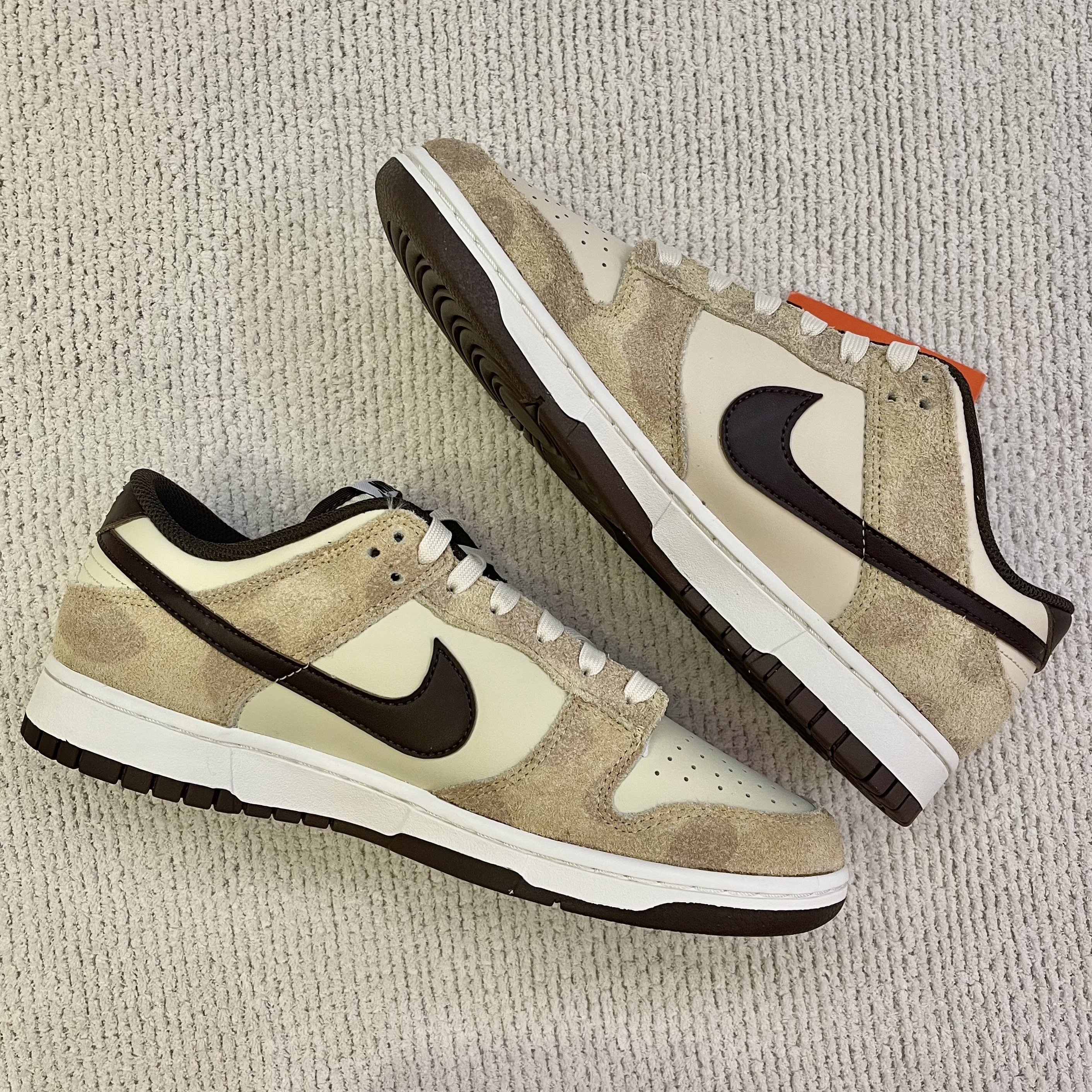 Nike Dunk Low Retro PRM Cheetah 착용 스타일