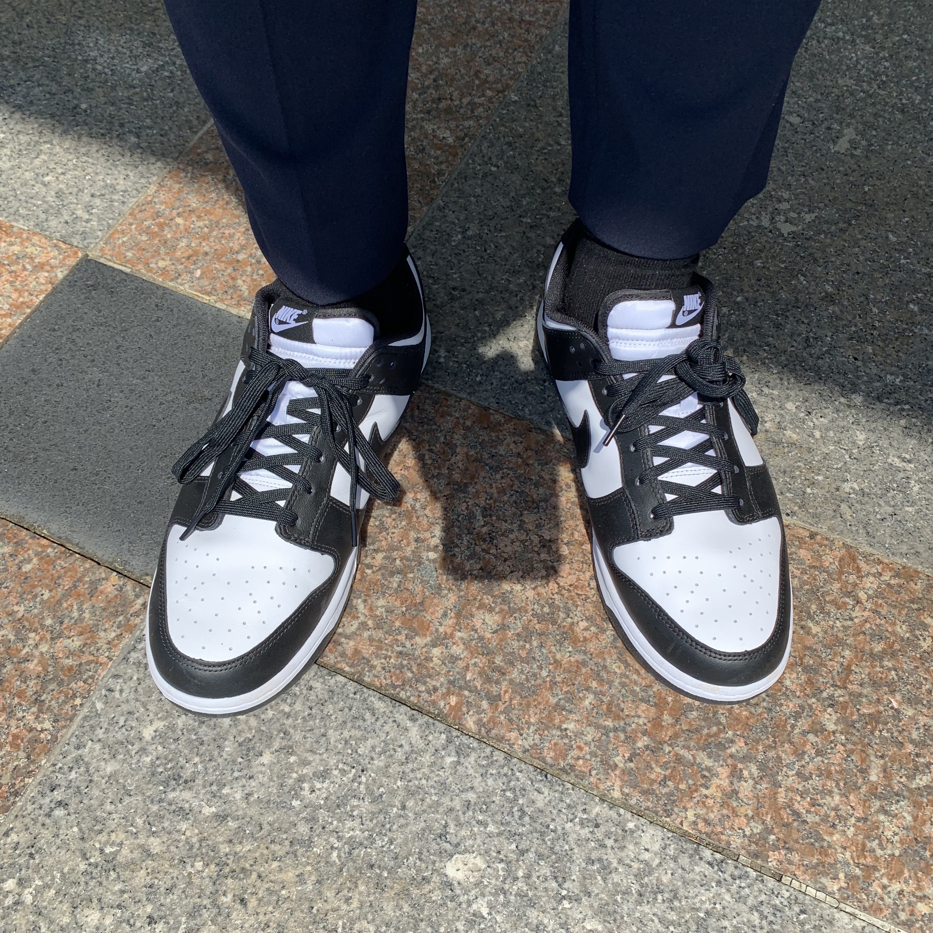 Nike Dunk Low Retro Black, Nike Dunk Low Retro Medium Grey 착용 스타일 - 1
