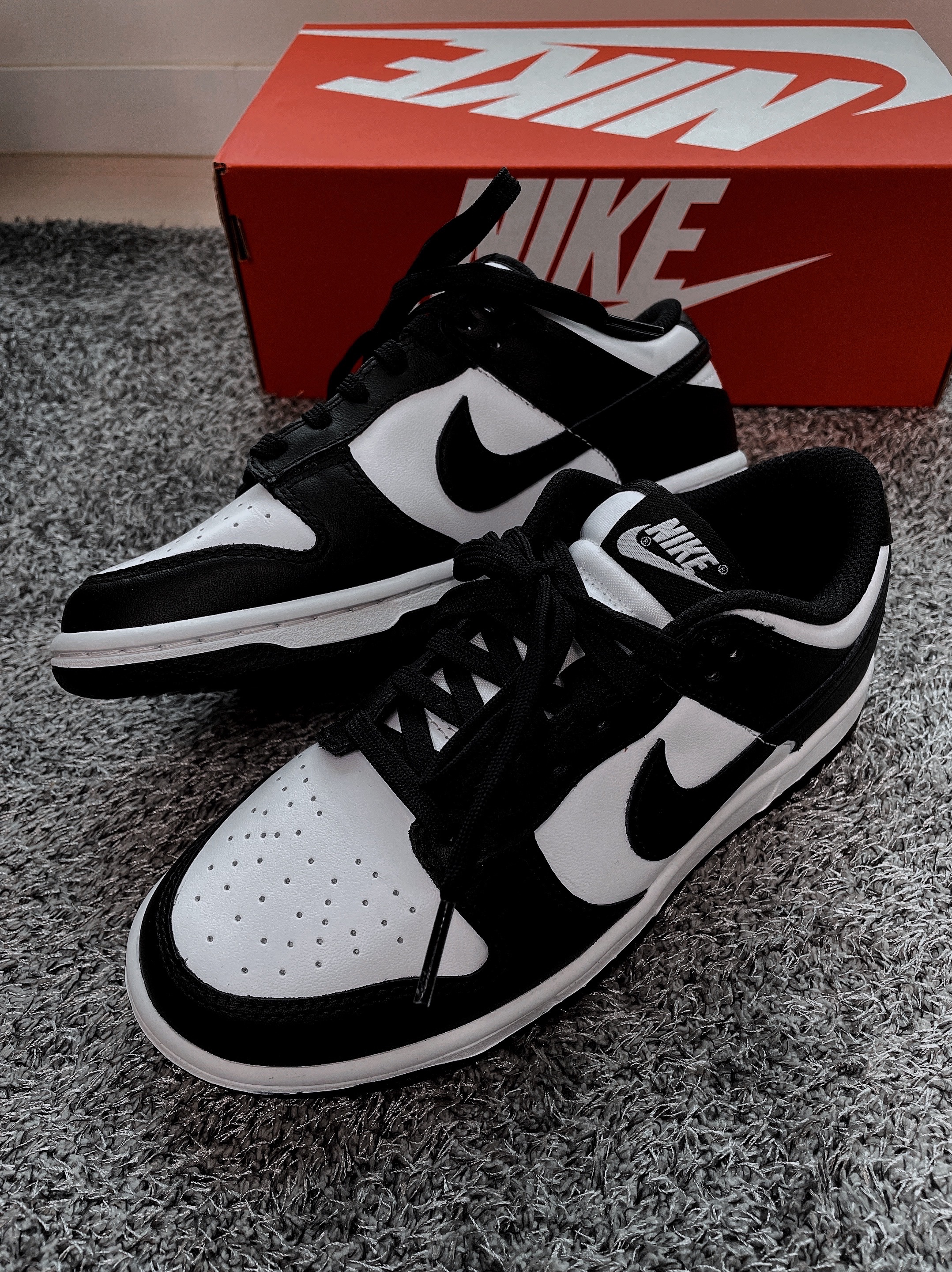 (W) Nike Dunk Low Black 착용 스타일
