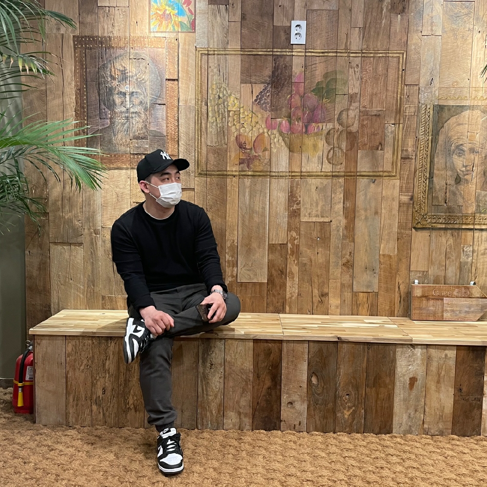 KREAM 프로필 이미지