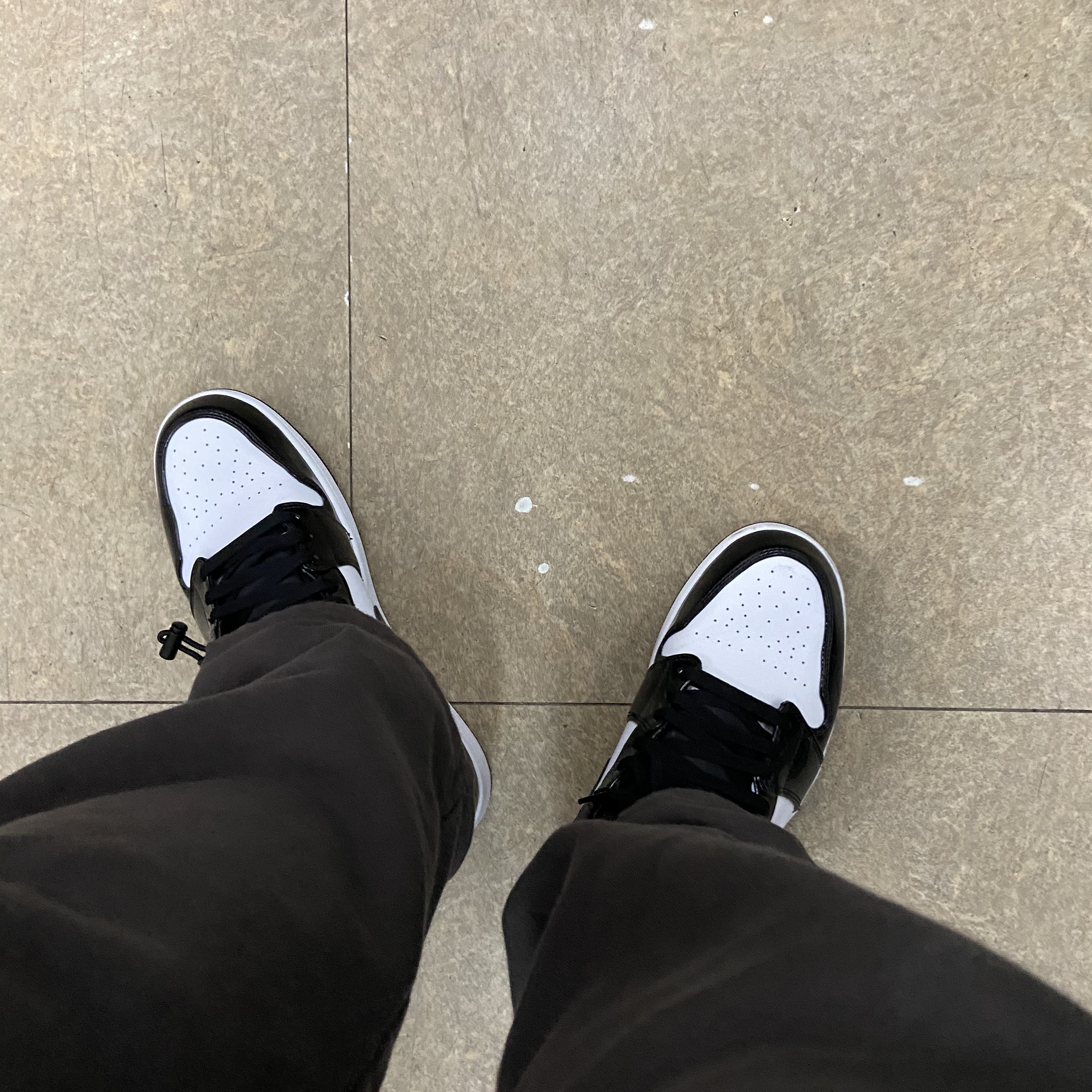 Jordan 1 Mid SE ASW Black 착용 스타일